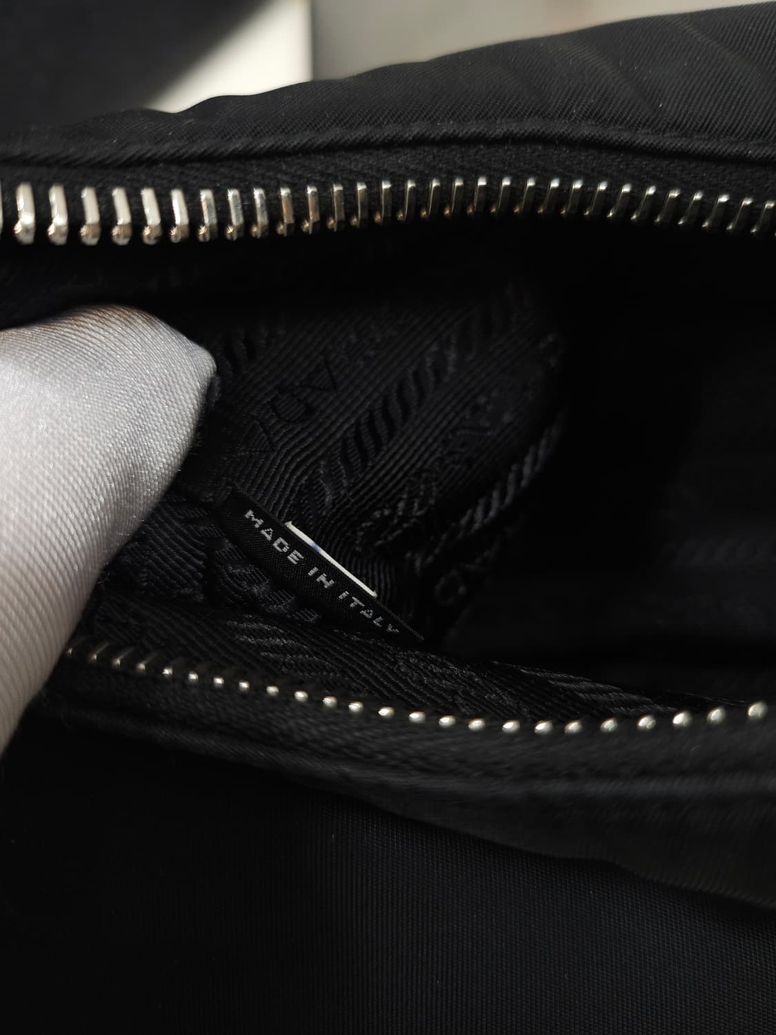 [정품]프라다 리에디션2005 리나일론백 상품이미지7