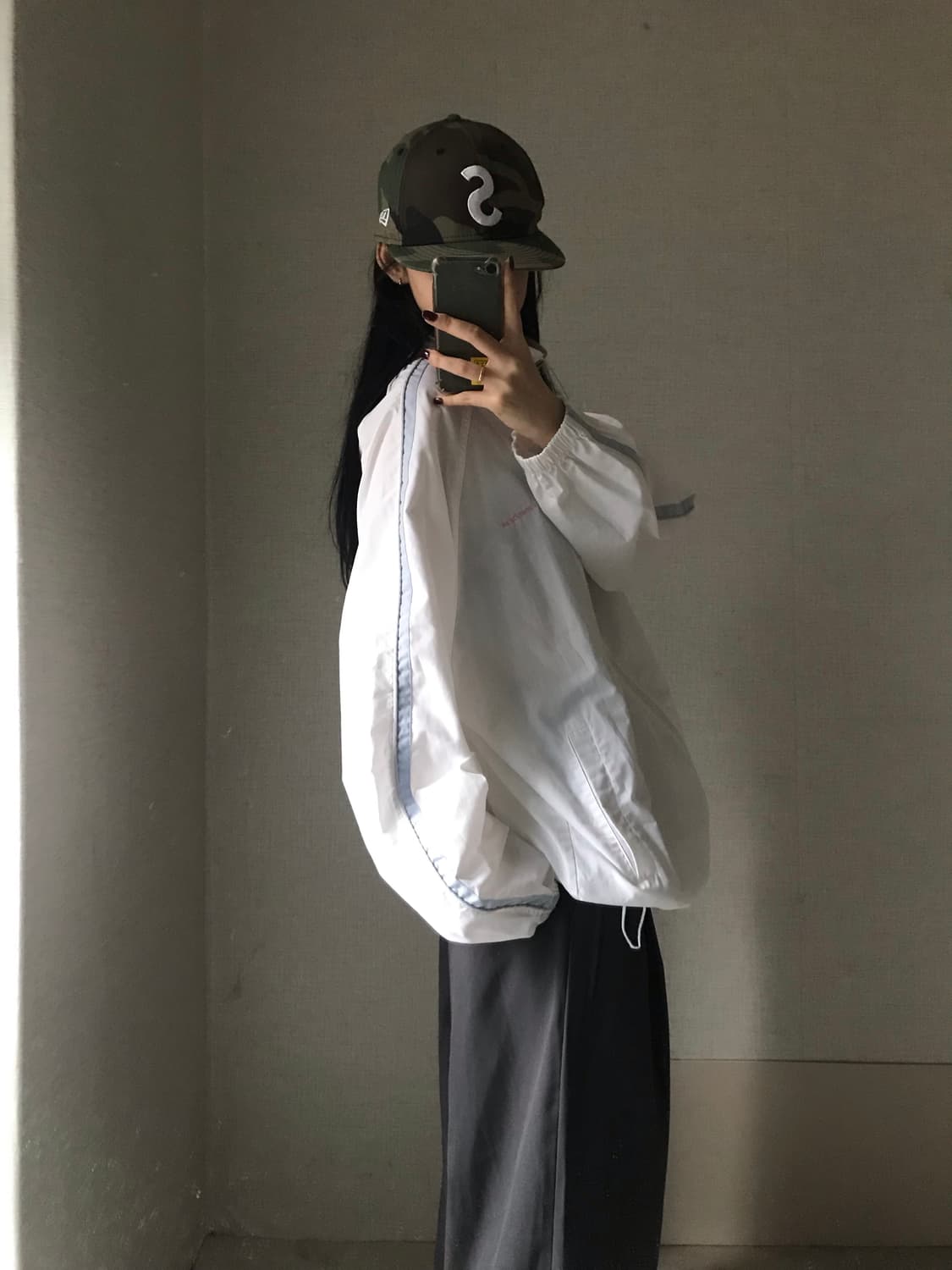 리복 화이트 오버핏 바람막이 상품이미지2