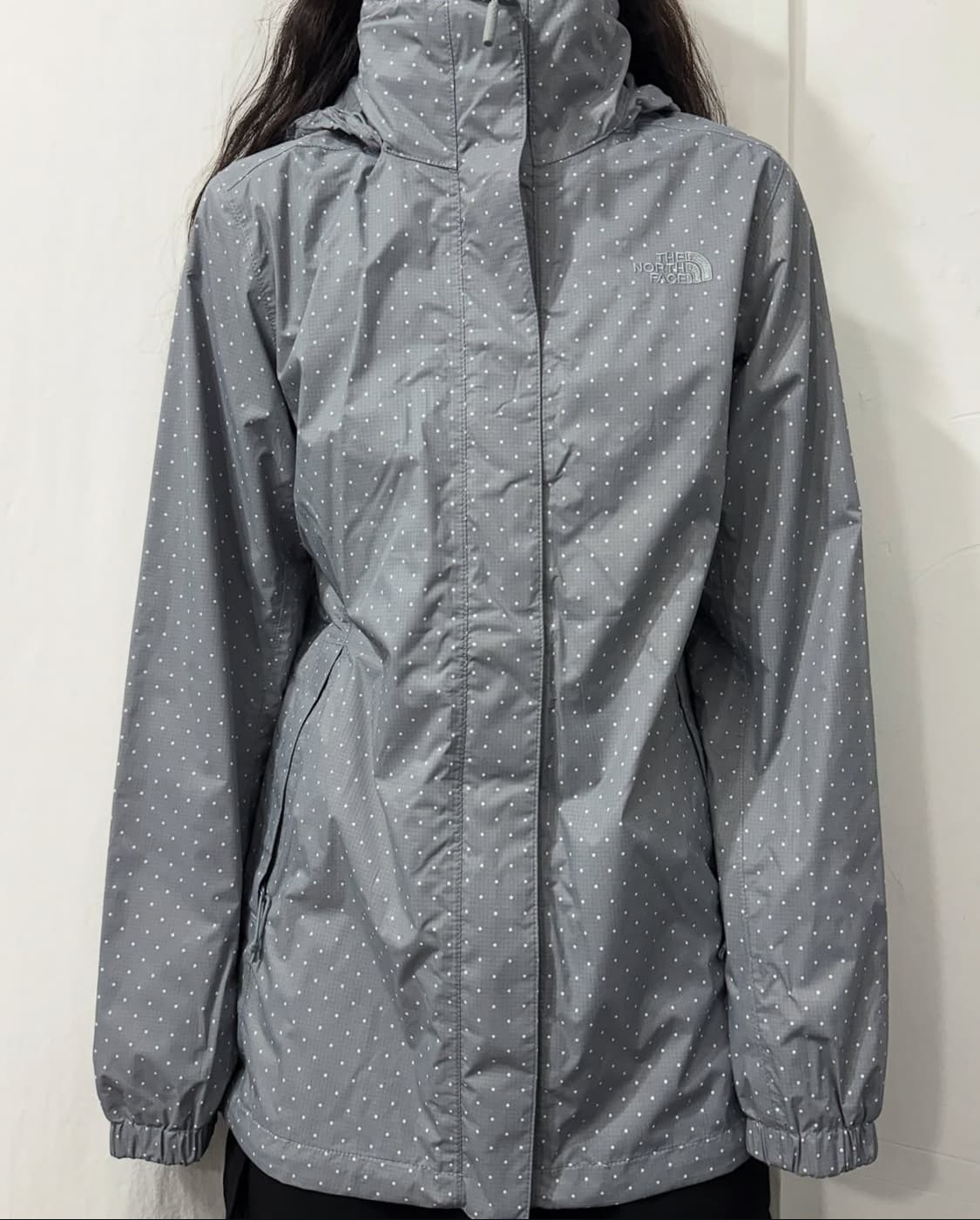 노스페이스 빈티지 도트 바람막이 상품이미지1