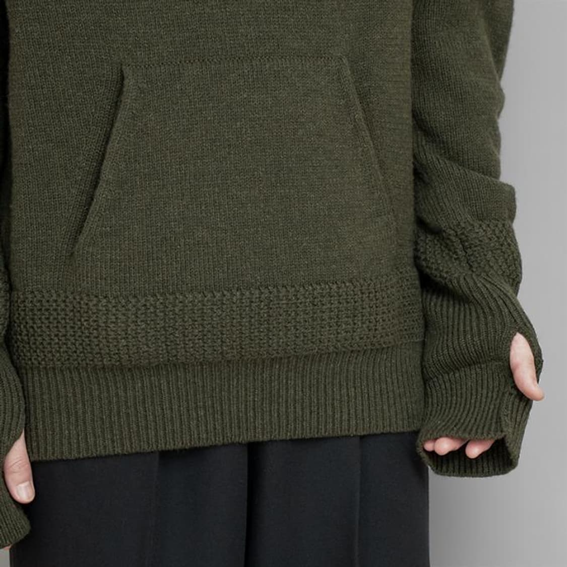 마티앤선즈 하프집업 밀리터리 스웨터 2사이즈 판매합니다  상품이미지5