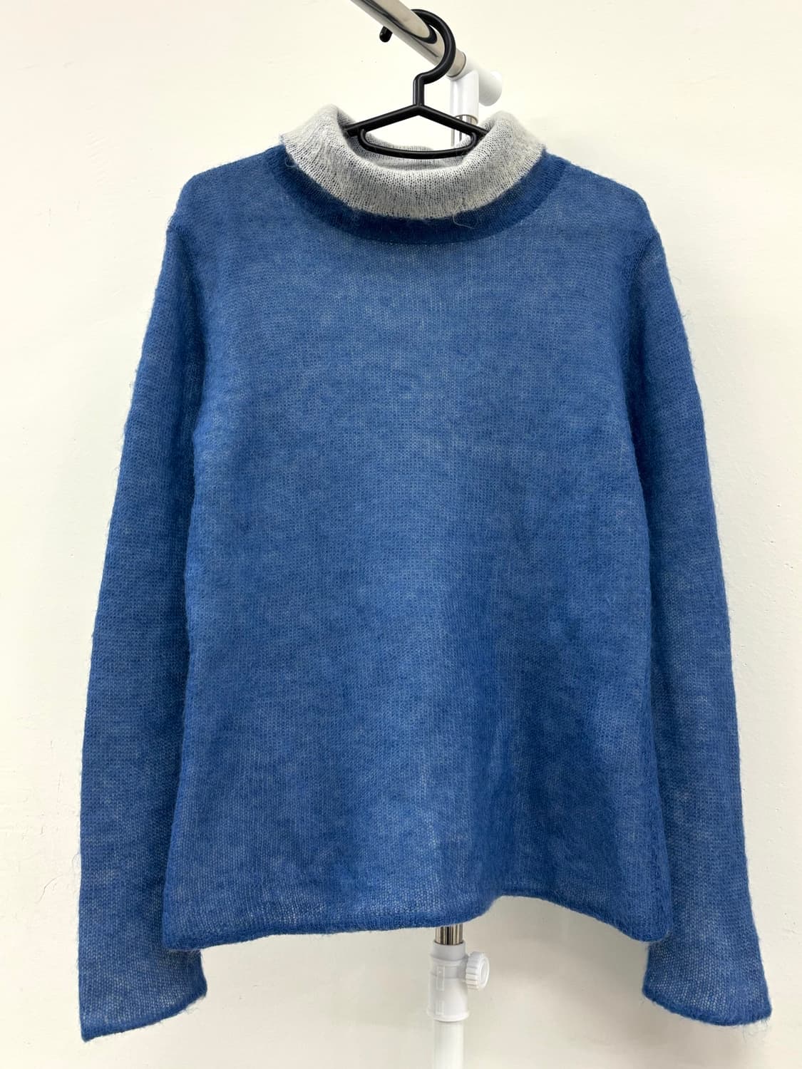 빈티지 모헤어 블루 롱슬리브 상품이미지1