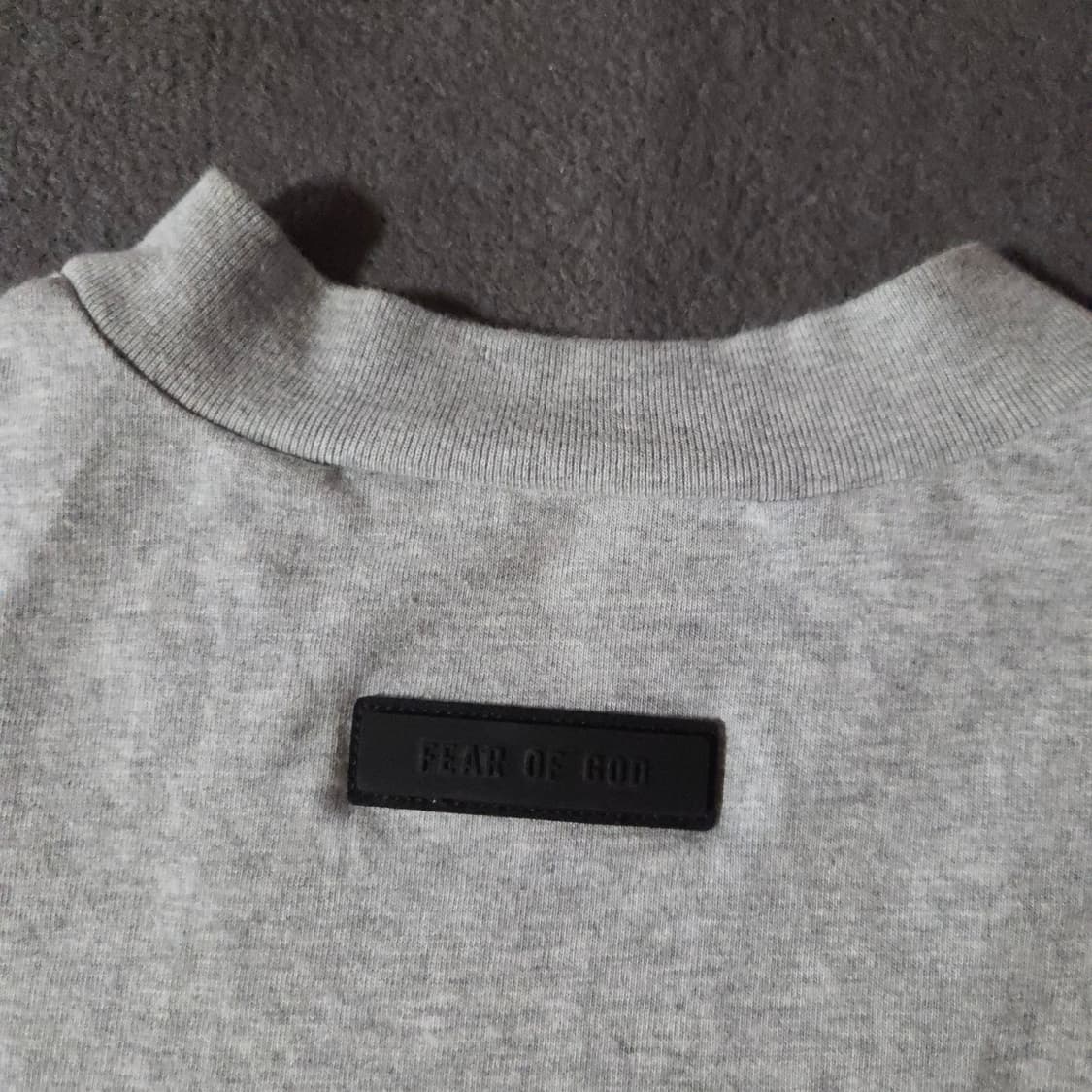 피어오브갓 에센셜 브이넥 오버 반팔 티셔츠 M 라이트헤더그레이 상품이미지4