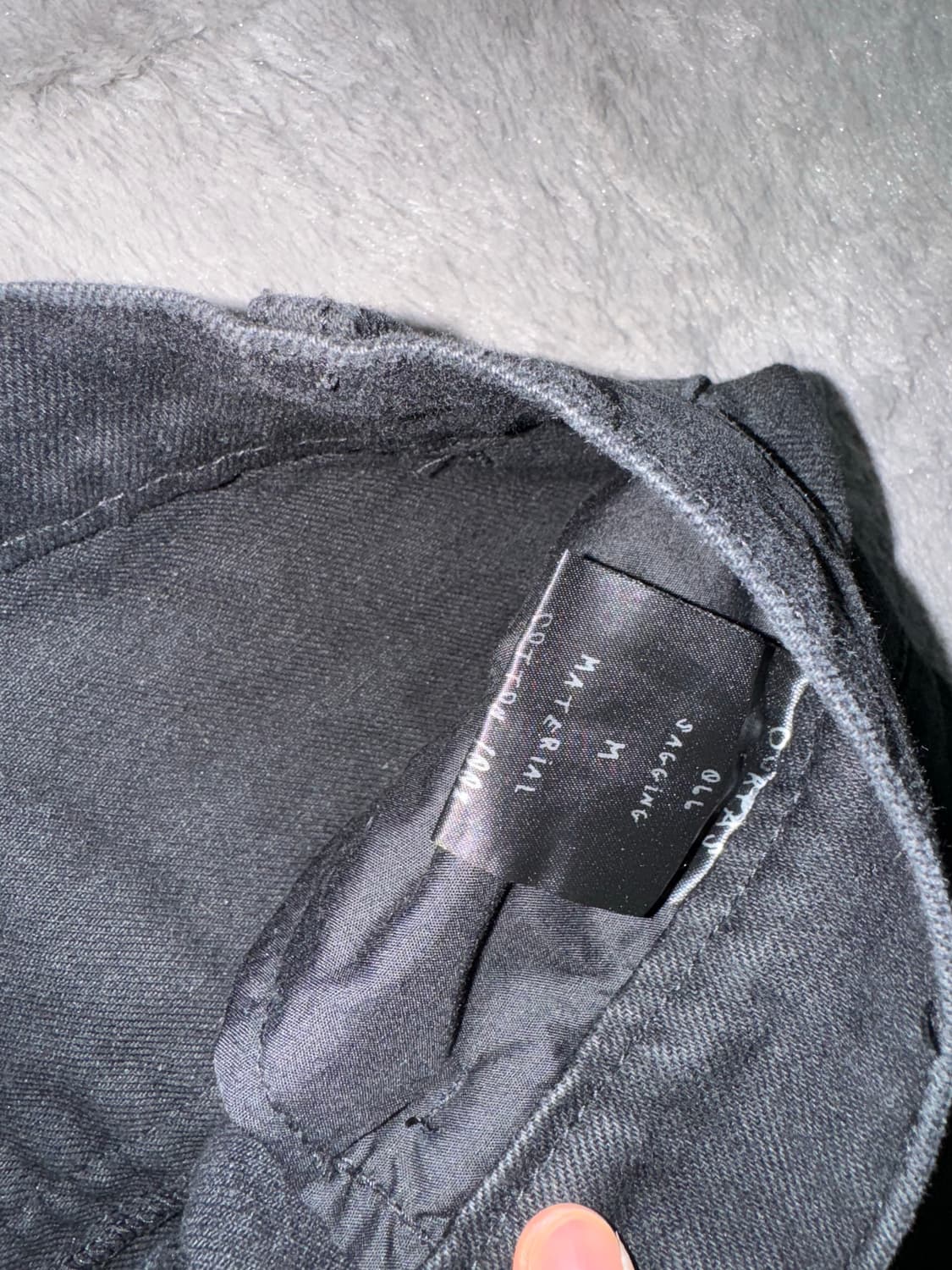 아워파스 새깅진 M사이즈 팝니다 상품이미지2