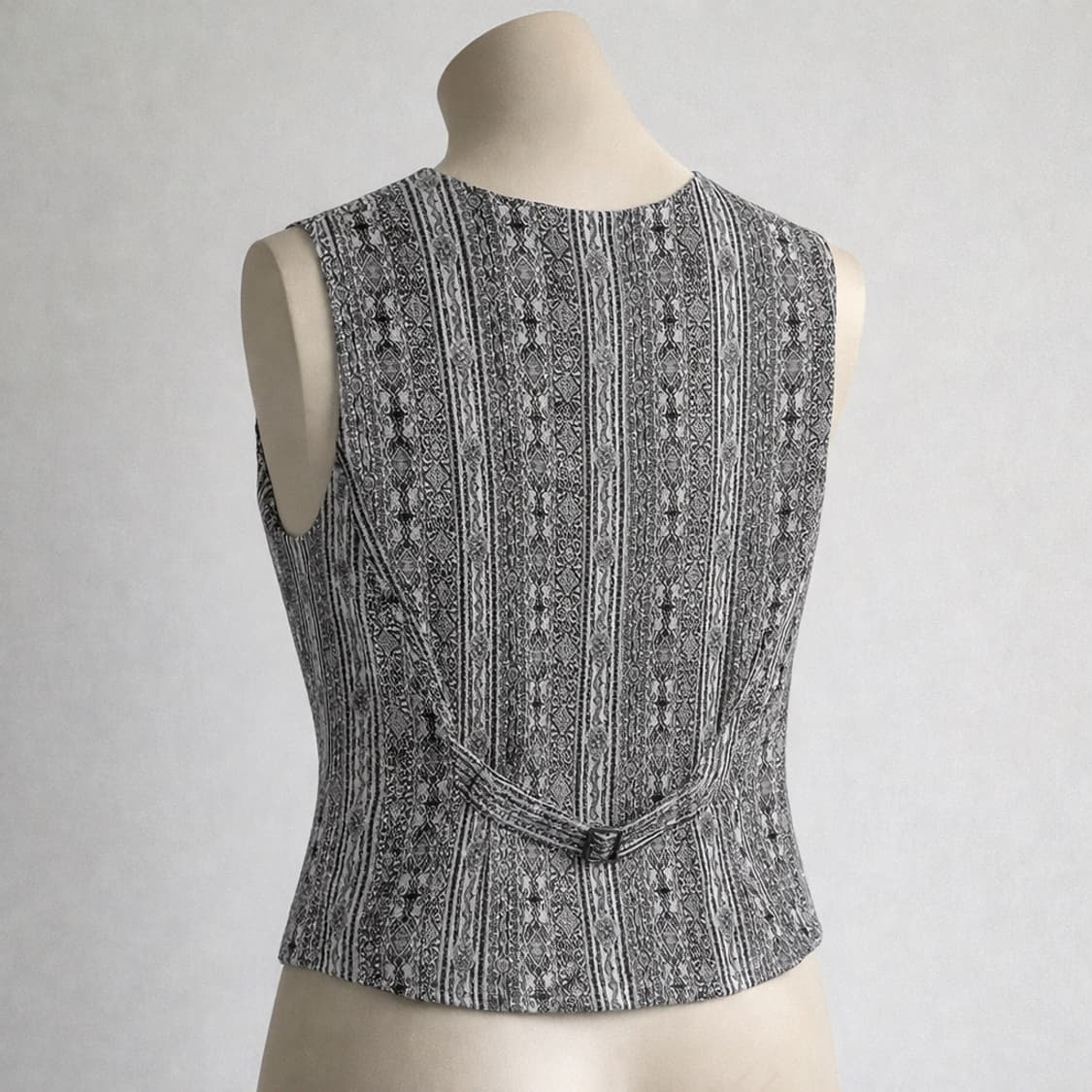 Vintage Pattern Vest 상품이미지2