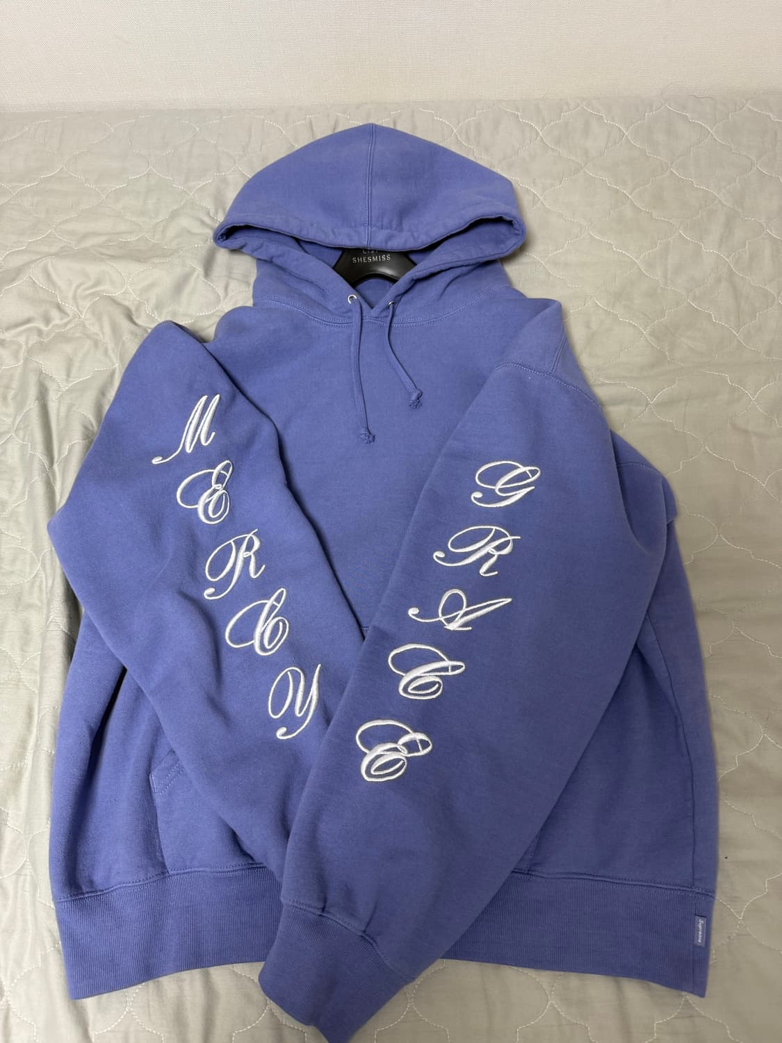 슈프림 패치 스파이럴 후드티 라이트 퍼플 23ss 상품이미지1