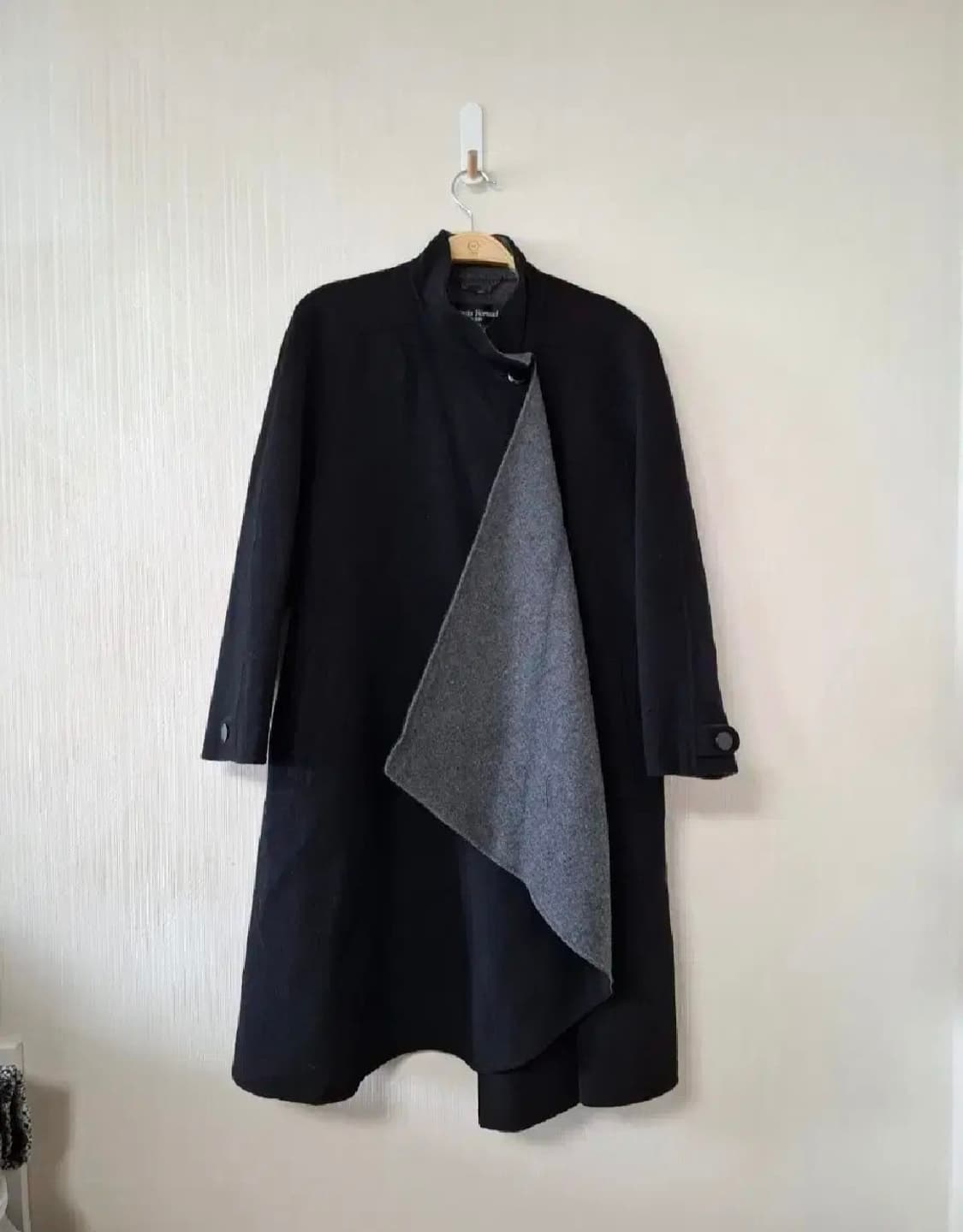 루이페로 Louis Feraud 프랑스브랜드 코트 상품이미지2