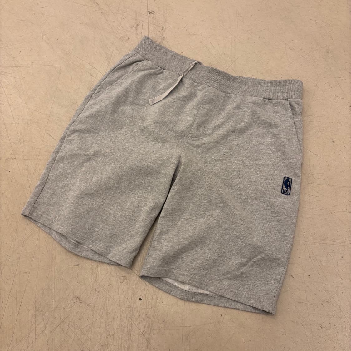 Nba 그레이 하프 팬츠 상품이미지1