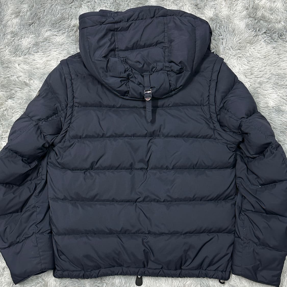 버버리 하틀리 구스다운 후드 패딩  상품이미지4