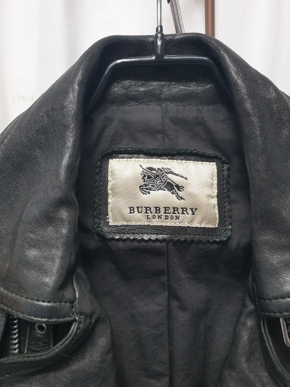 버버리 블랙 가죽 라이더 자켓 M 상품이미지9
