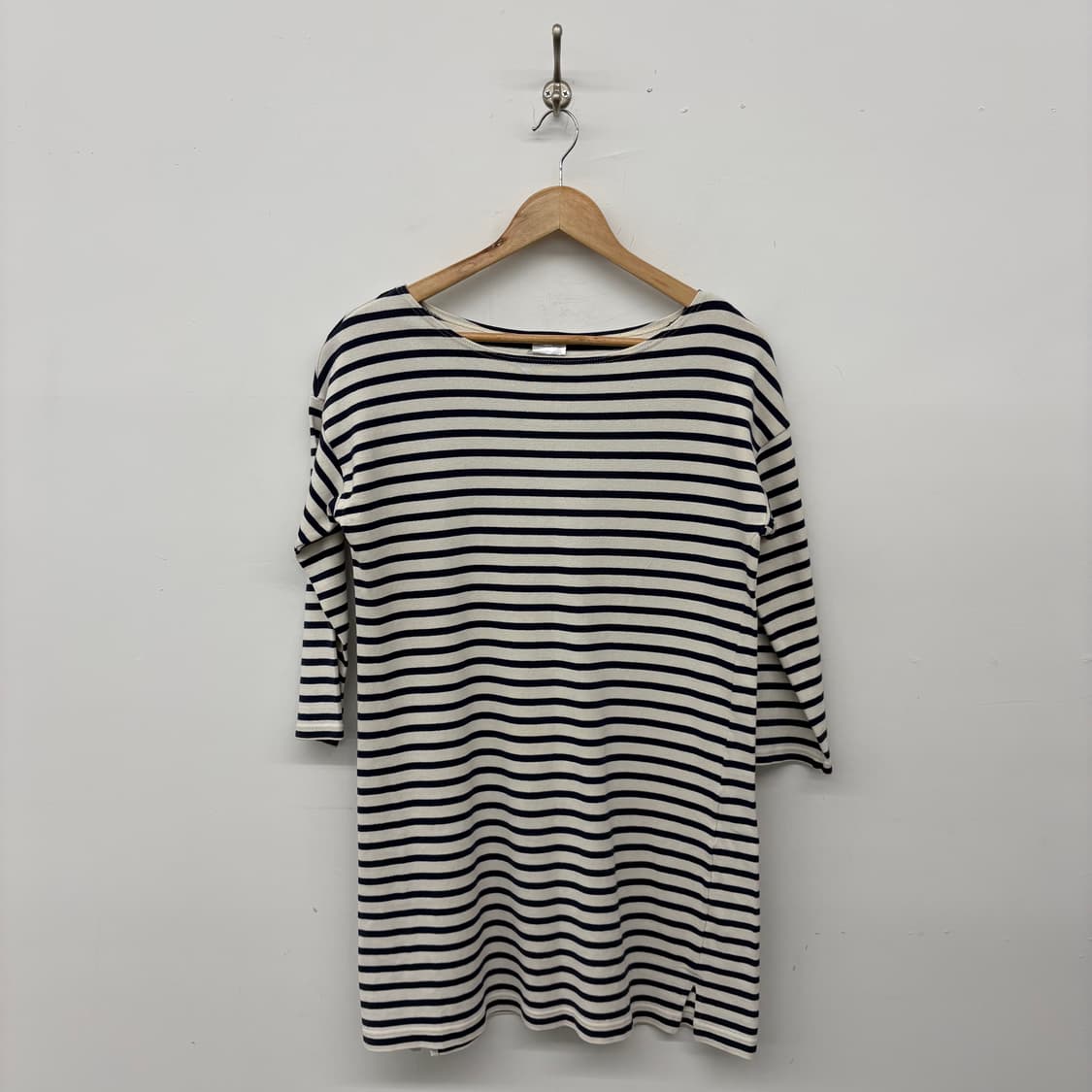 오르치발 아이보리 네이비 스트라이프 티셔츠 여/L 상품이미지1