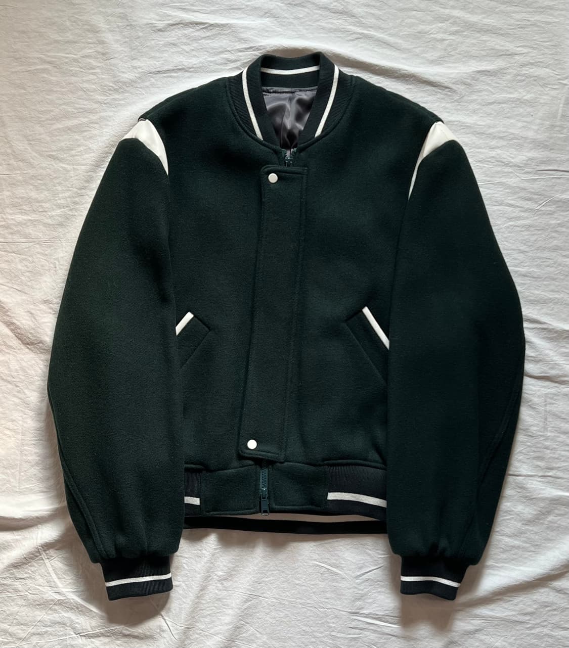 [새상품] 44) 엘무드 프레피 스타디움 바시티 재킷 딥 그린 상품이미지4