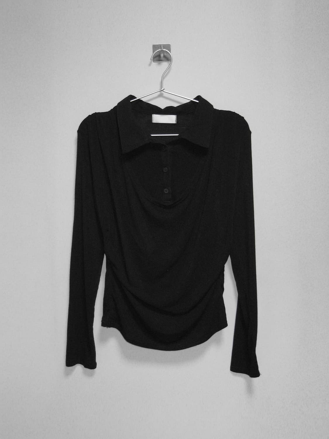 레이어드 카라티 블랙 상품이미지1