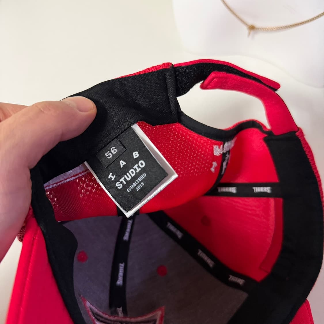 아이앱 스튜디오 X 기아 타이거즈 모자 이의리&김선빈 친필 싸인캡 상품이미지5