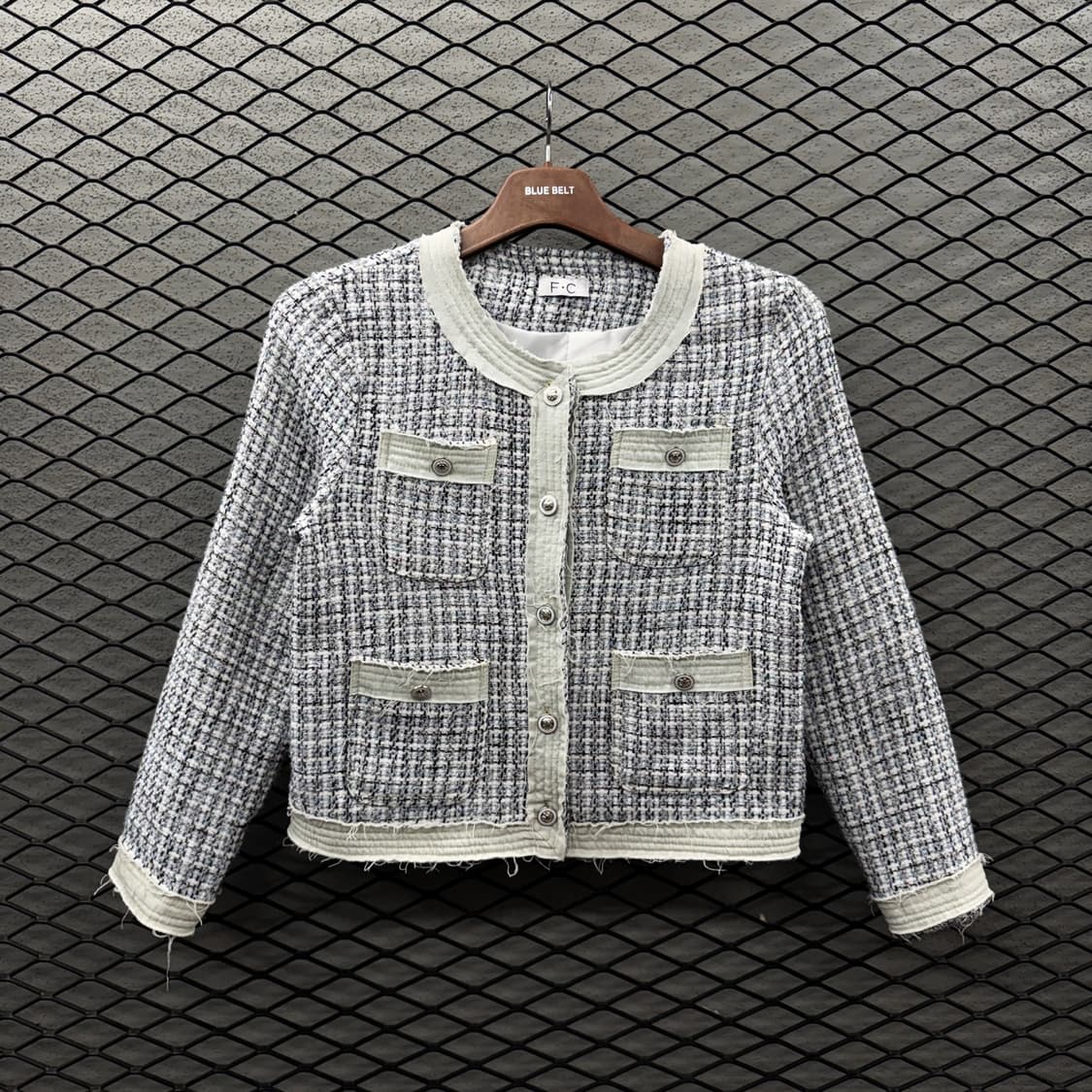 JPN VINTAGE 트위드 크롭자켓 멀티포켓 데님배색 컷오프 디테일 상품이미지2