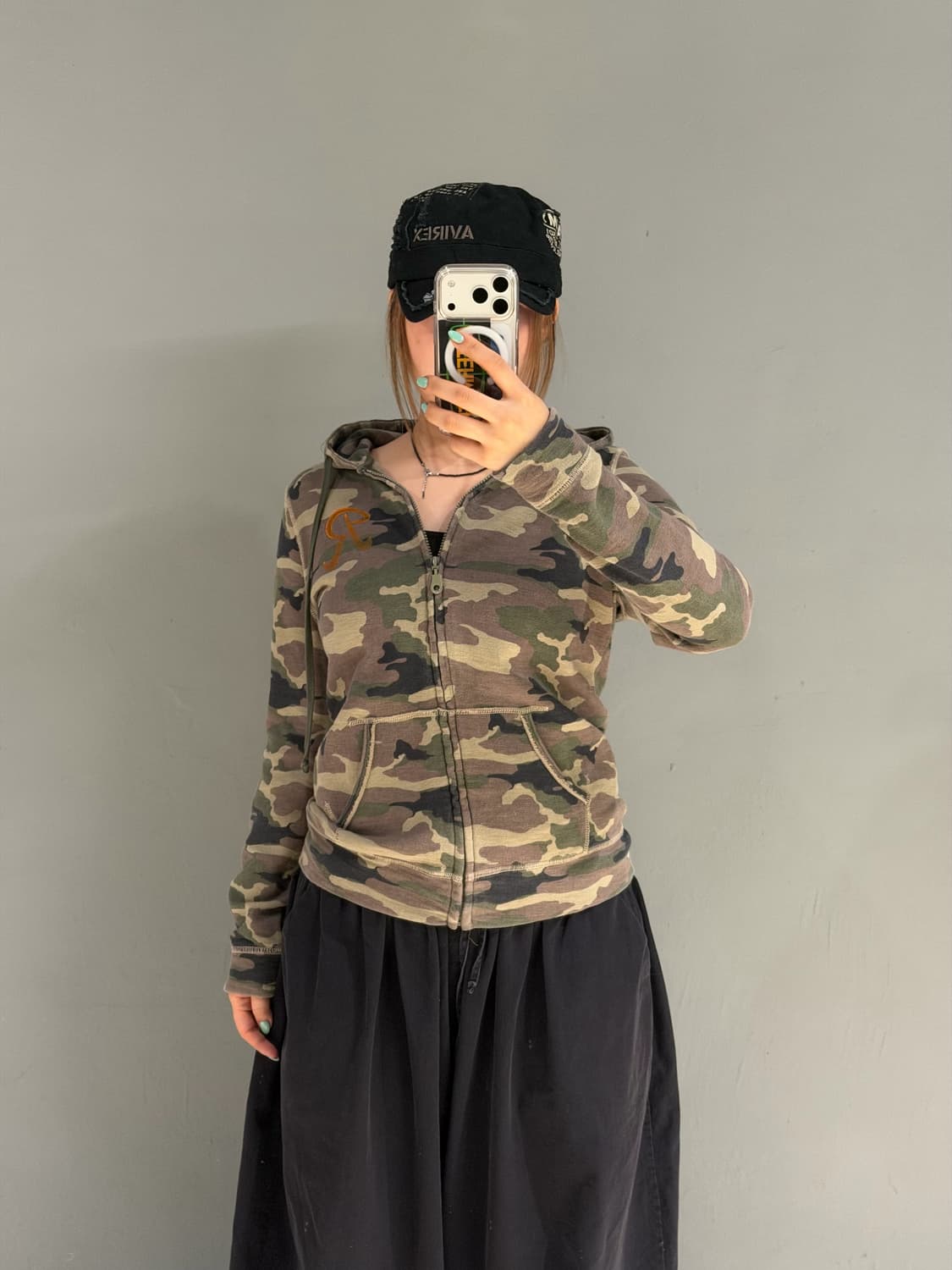 camo pattern stitch detail hood zip-up 상품이미지2