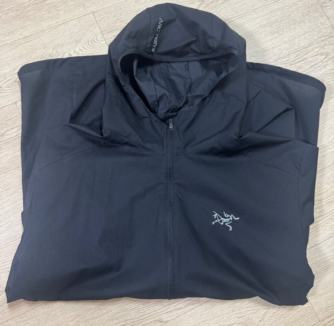 아크테릭스 인센도 에어쉘 후디 바람막이 L 저렴 상품이미지2