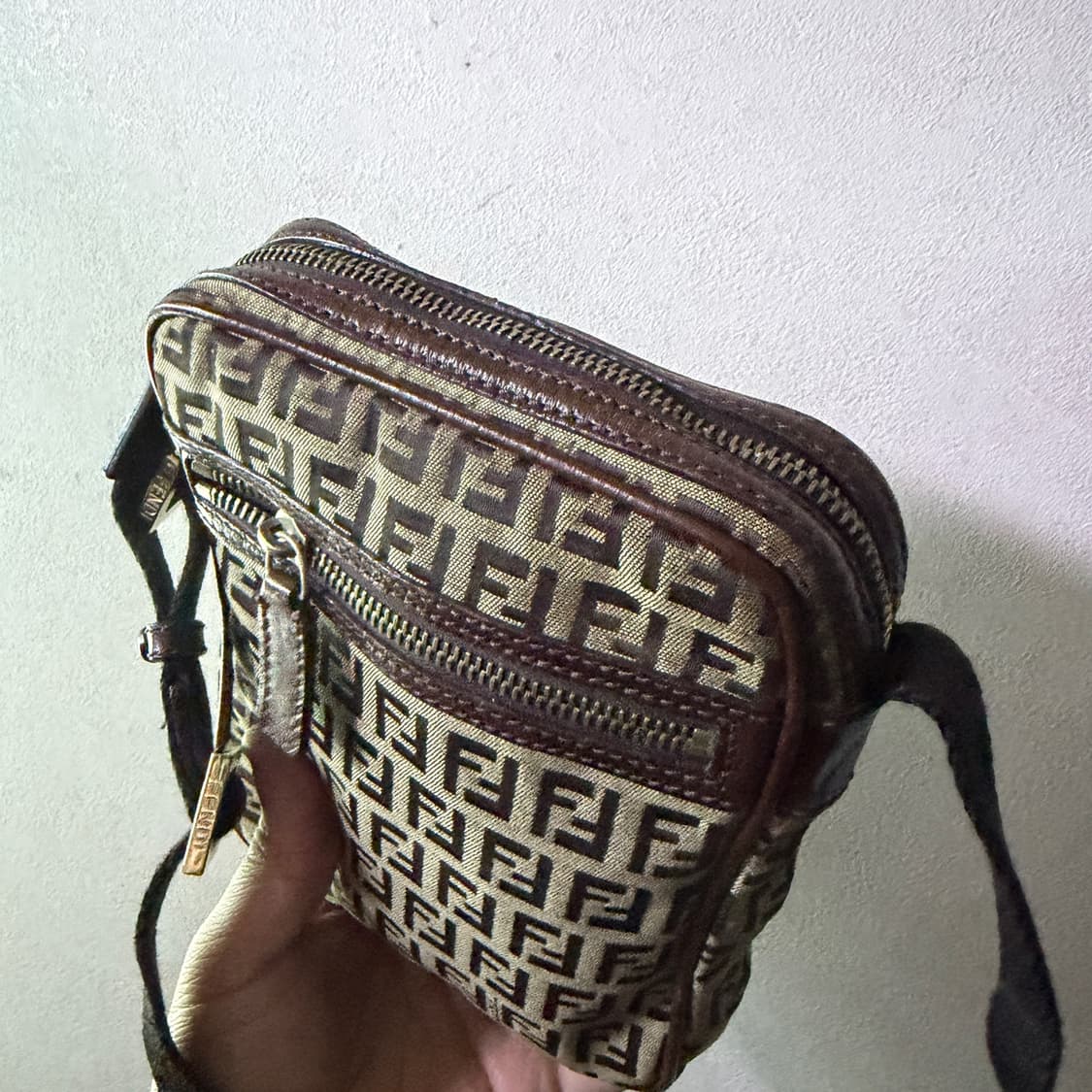 펜디 FF 주카패턴 미니 크로스백 상품이미지6