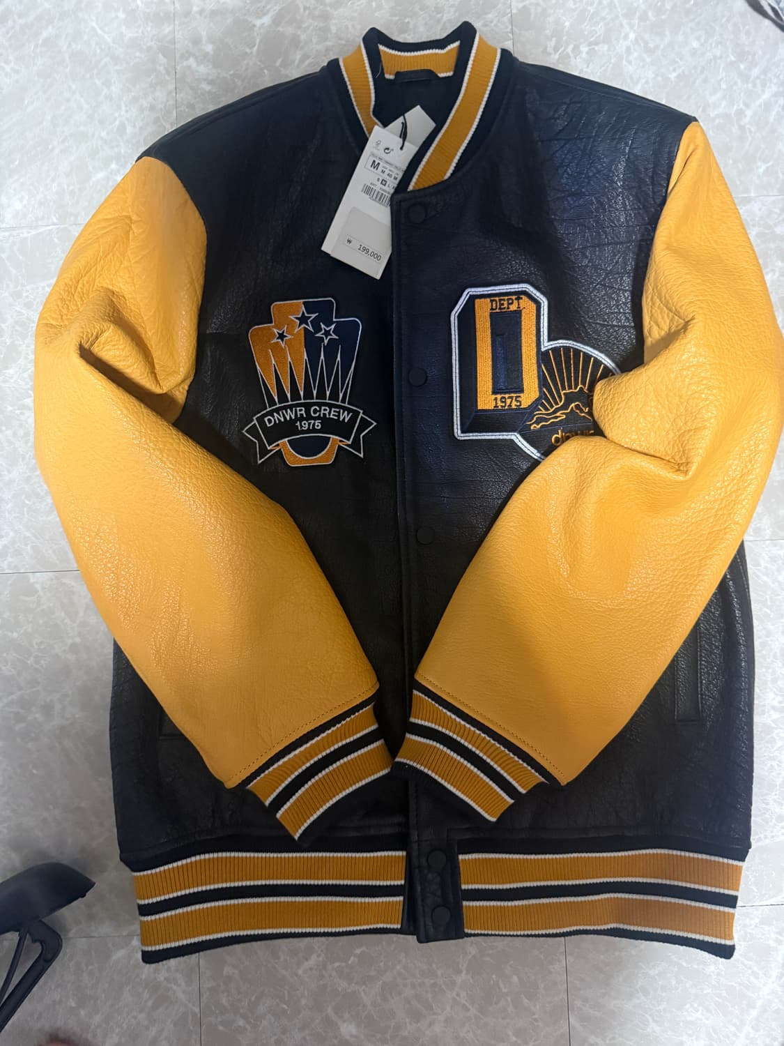 M사이즈 자라 레더 바시티 자켓 상품이미지1