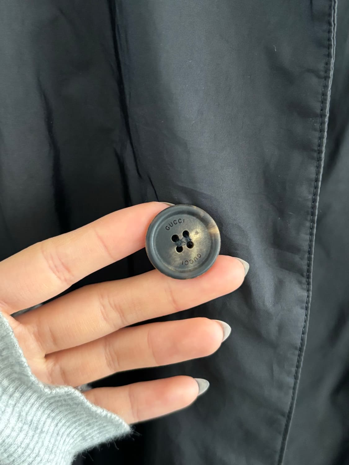 Gucci 구찌 패커블 블랙 나일론 코트 상품이미지5