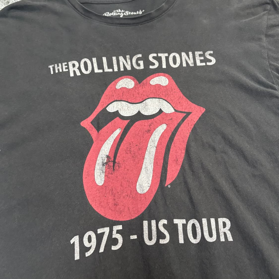 롤링스톤즈 1975 US Tour 티셔츠 faded 상품이미지2