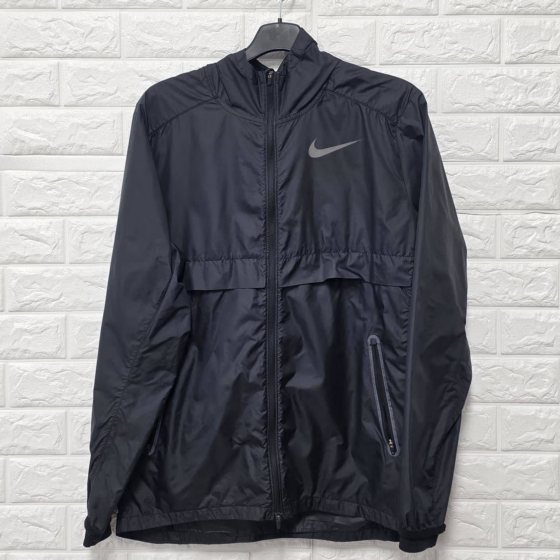 택포) 나이키 쉴드 러닝 바람막이 블랙 XL 상품이미지1