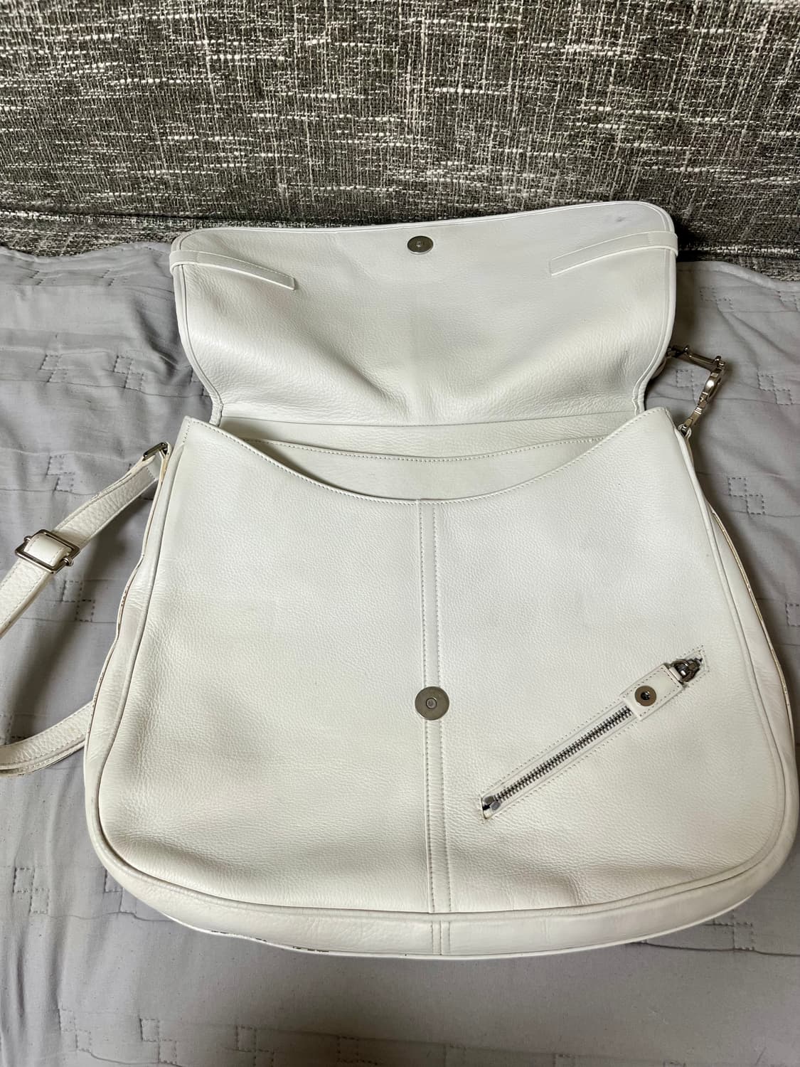 Christian Dior 화이트 가죽 숄더백 정품 상품이미지5
