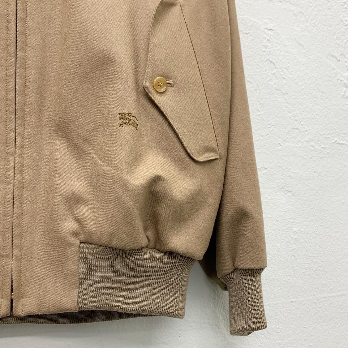 버버리 베이지 울 바라쿠타 해링턴 자켓 상품이미지7