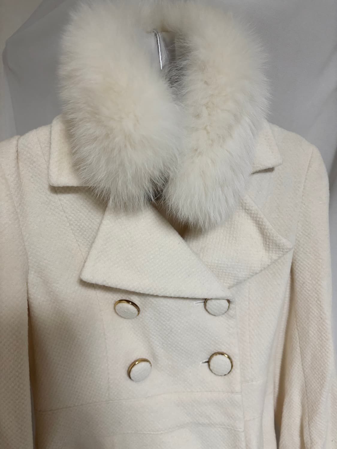 세실맥비 금장 아이보리 퍼 코트 /달천히메갸루스나계걸리양산형양지뢰 상품이미지2