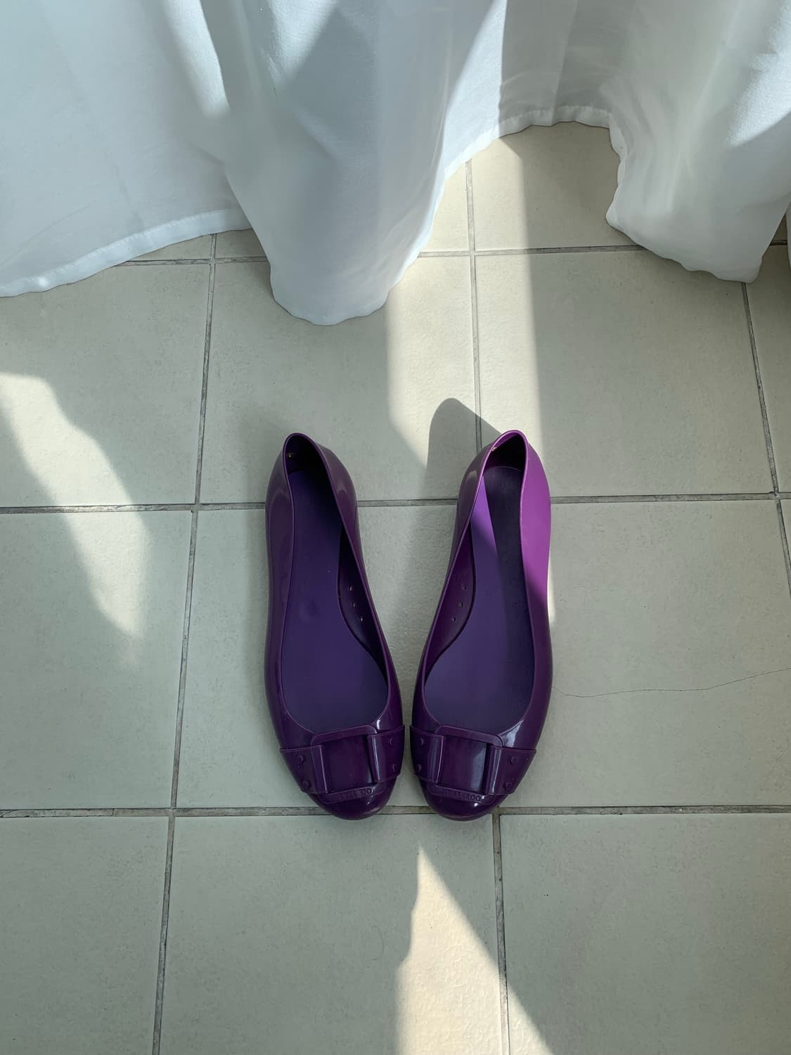 Jimmy choo purple flat jelly shoes 상품이미지2
