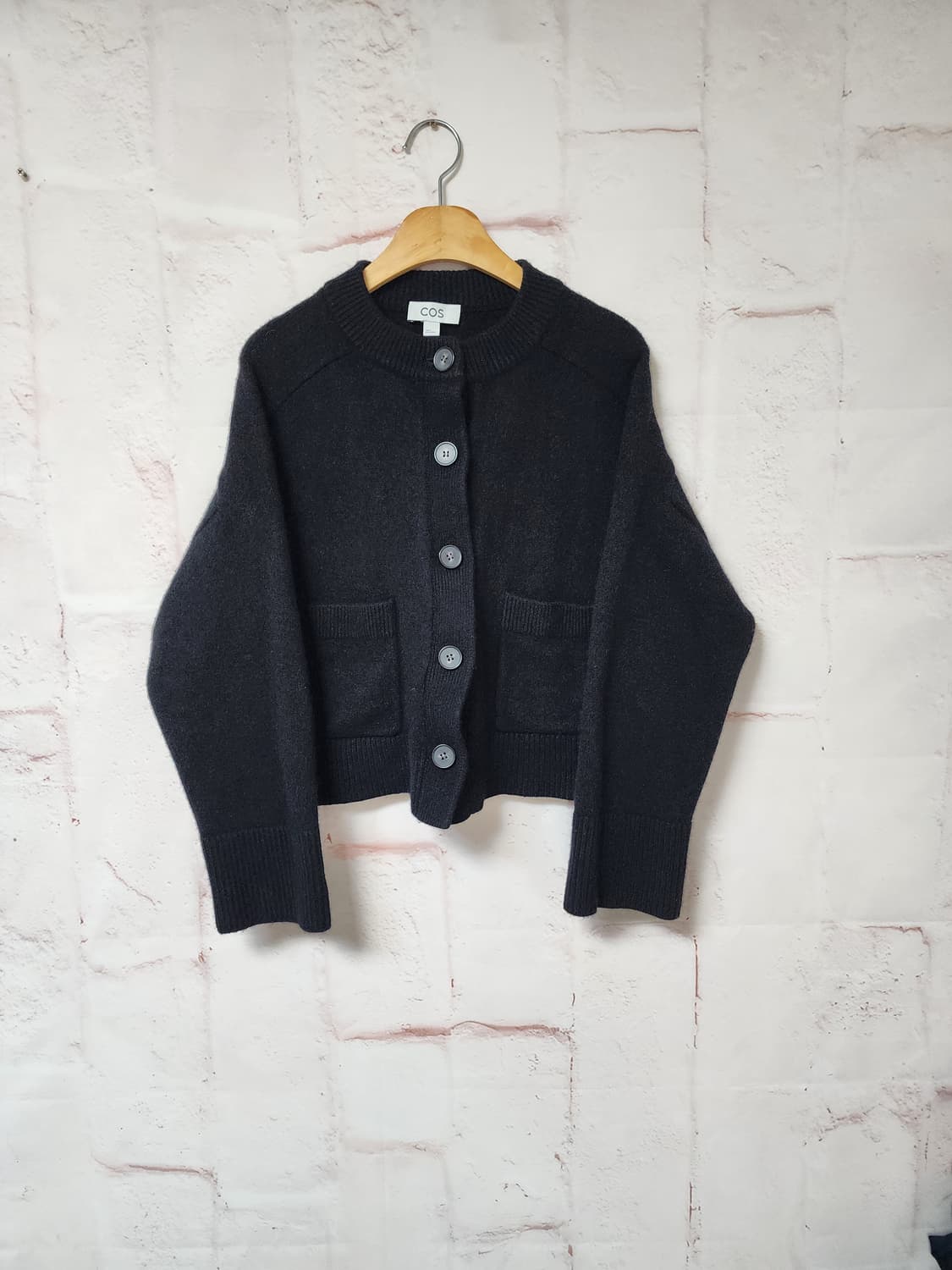 COS 울 크롭 가디건 상품이미지2
