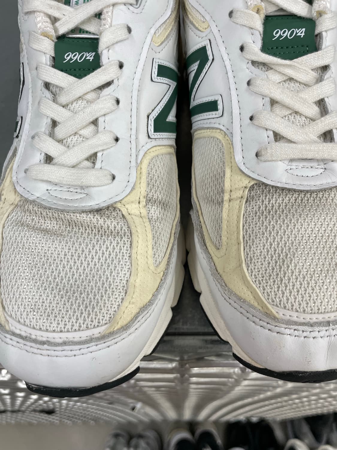 뉴발란스 990v4 USA 화이트 그린 270 (gr-4834) 상품이미지8