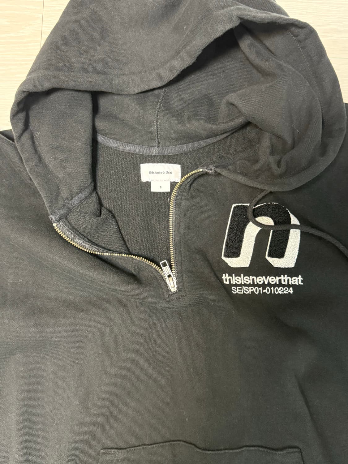 디스이즈네버댓 반집업 후드 상품이미지1