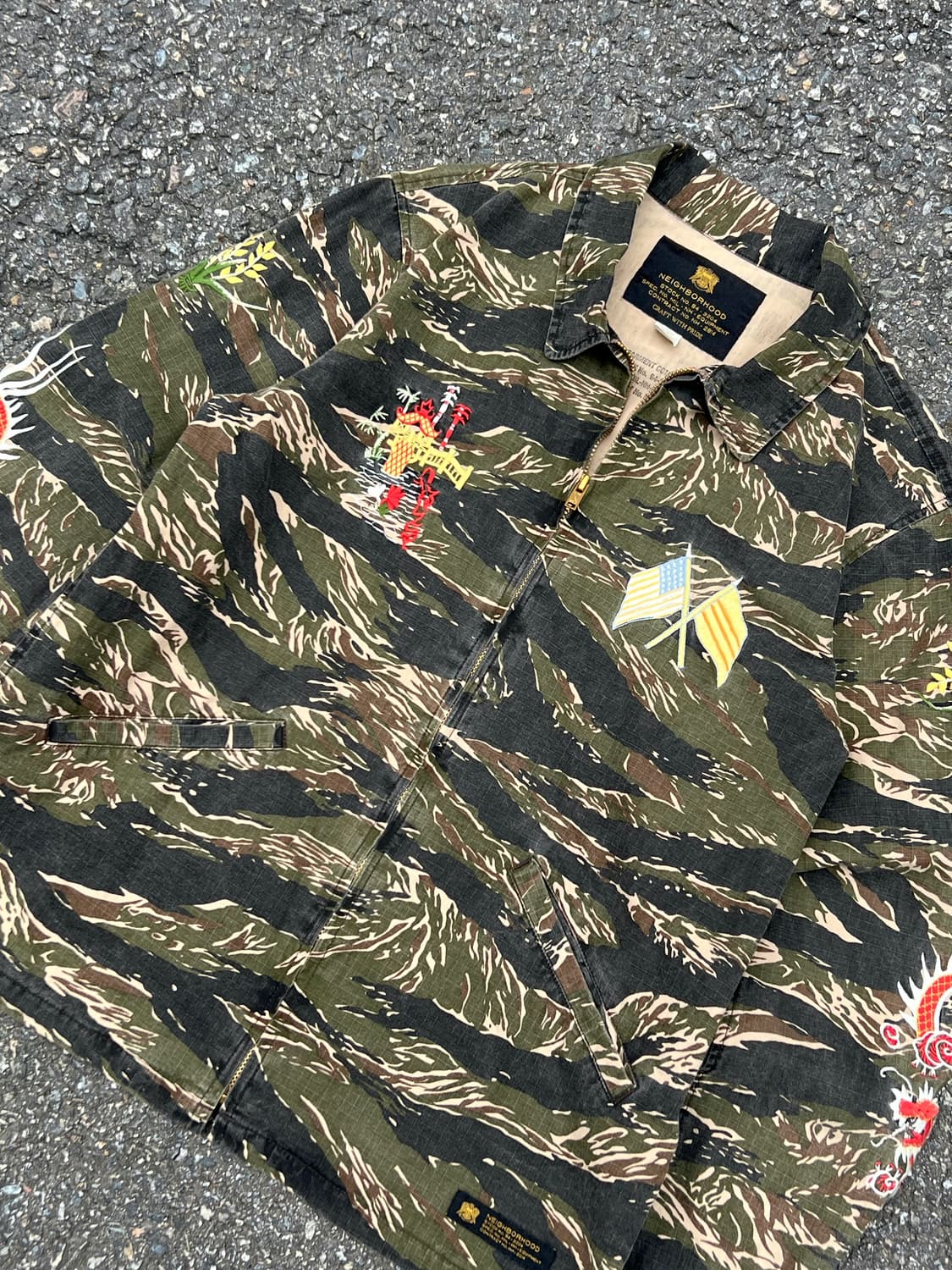 Neighborhood Tiger Camo Souvenir Jacket 상품이미지2