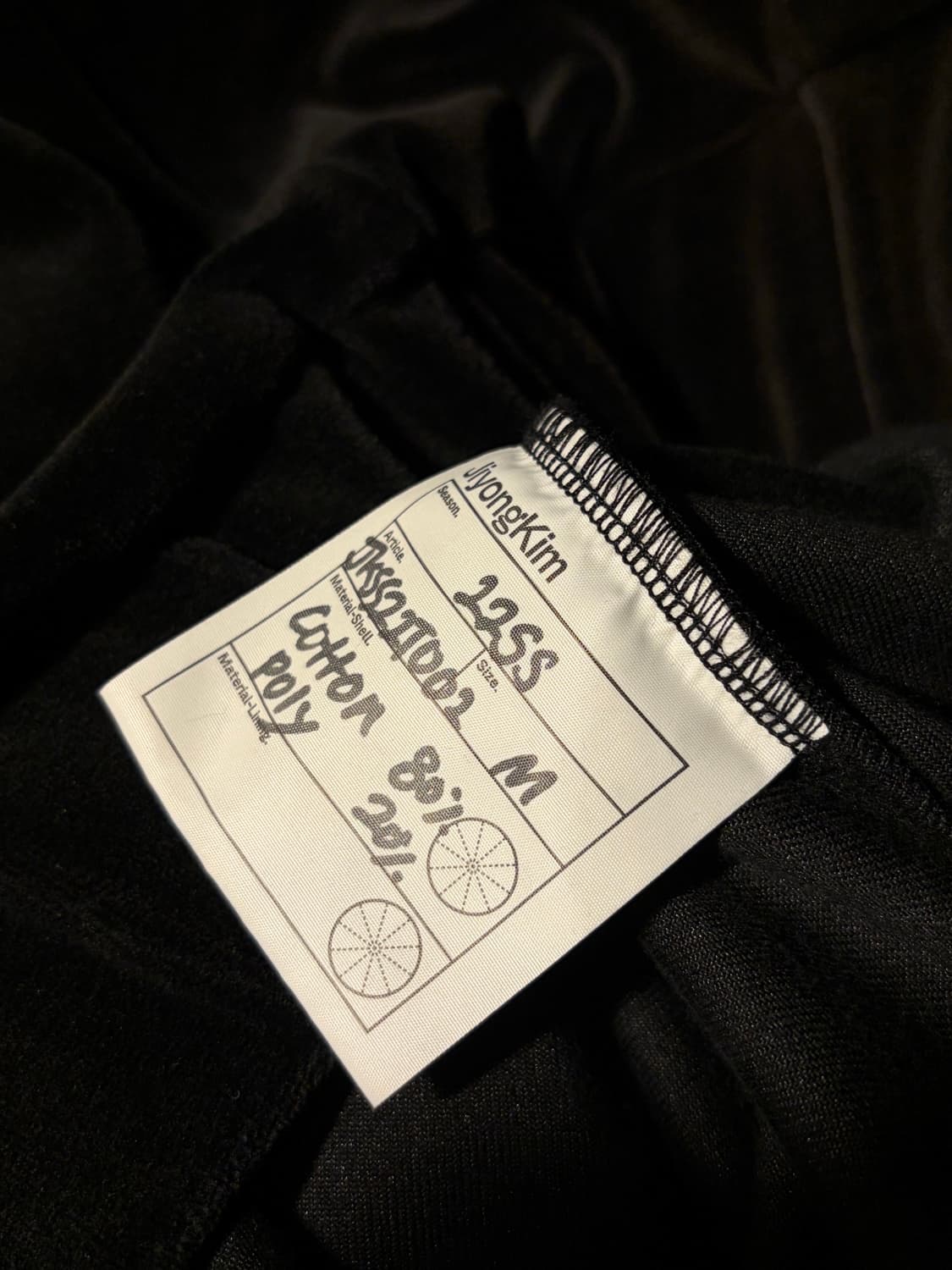 22SS 지용킴 벨벳 선페이드 후드티 상품이미지4