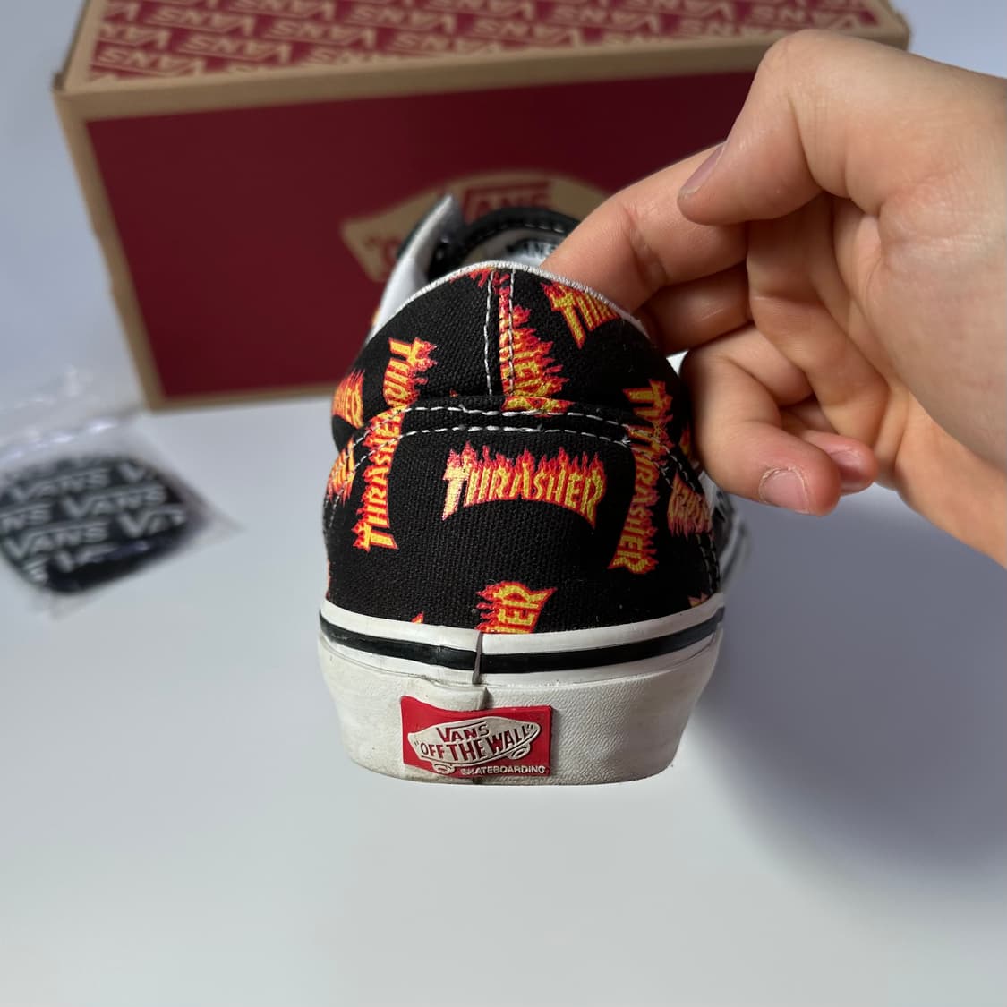 [새상품급] 반스 x 트레셔 스케이트 올드스쿨 스니커즈 275~280 상품이미지5