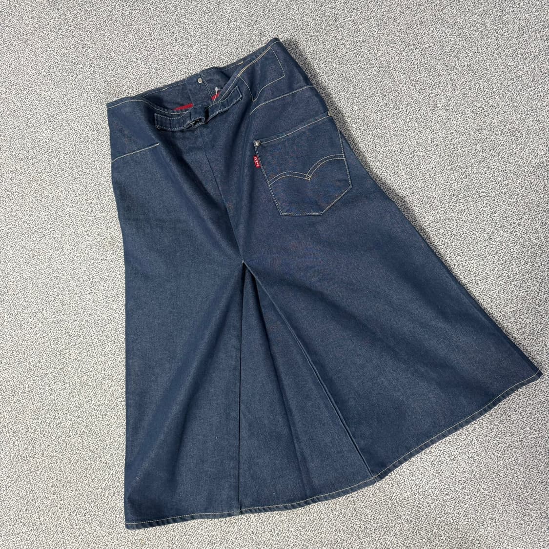 리바이스 엔지니어드 데님 스커트 상품이미지3