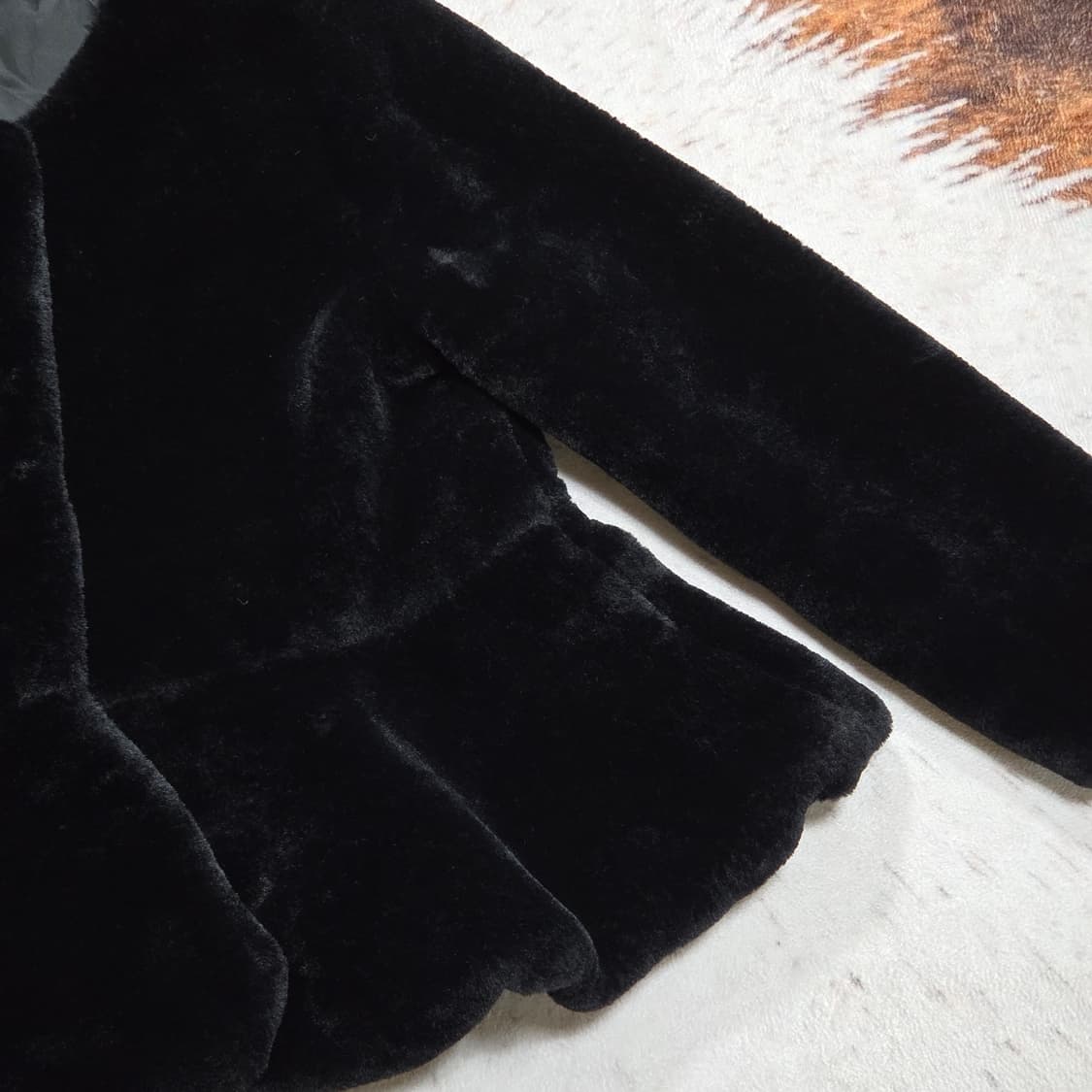 빈티지 프릴 블랙 퍼 자켓 상품이미지3