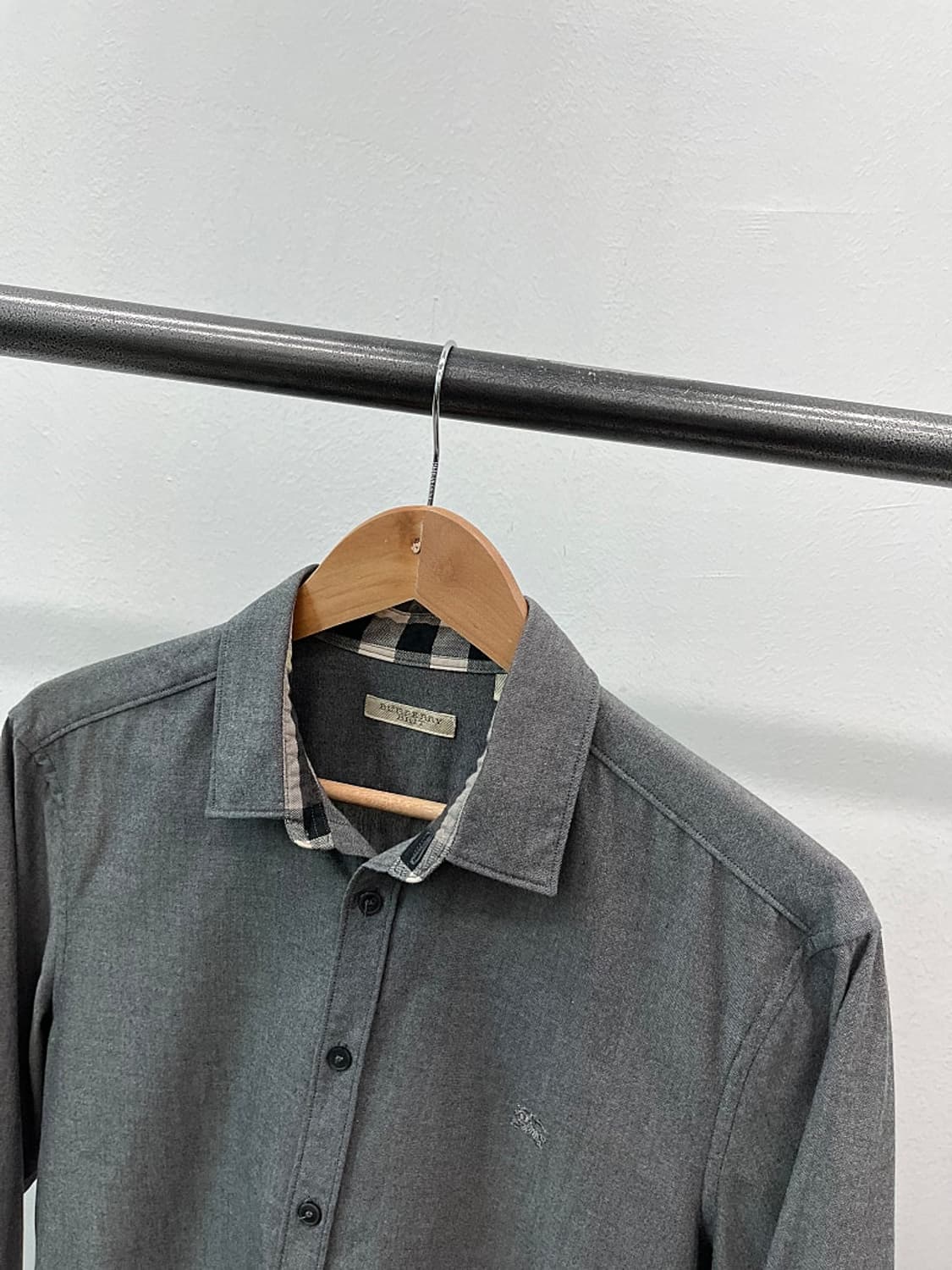 95-100) 버버리 브릿 그레이 셔츠 상품이미지2
