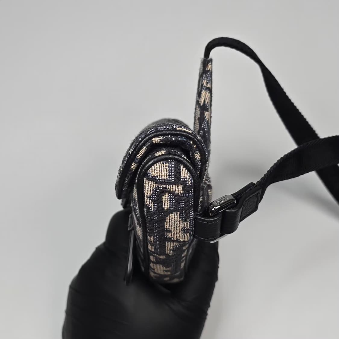 디올 오블리크 새들 벨트백 ( 나노 )  상품이미지4