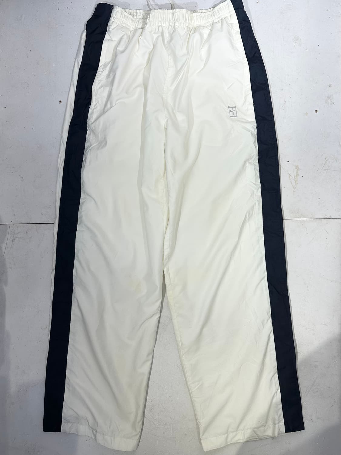 90s 나이키 화이트 테니스 로고 네이비 사이드 라인 와이드 트랙 팬츠 상품이미지4