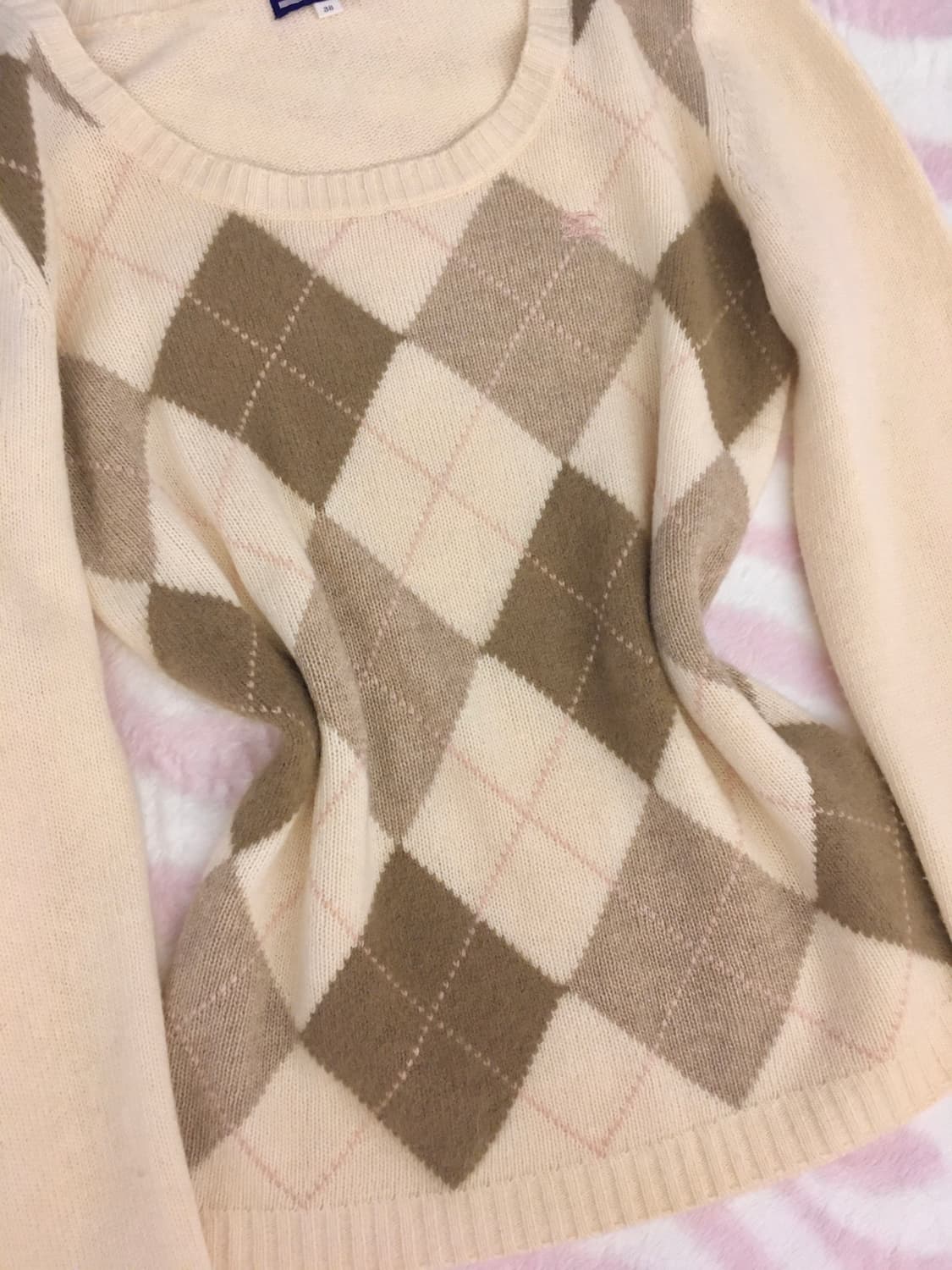 버버리 블루라벨 핑크 브라운 아가일 니트 캐시미어 라떼갸루 초코 상품이미지2