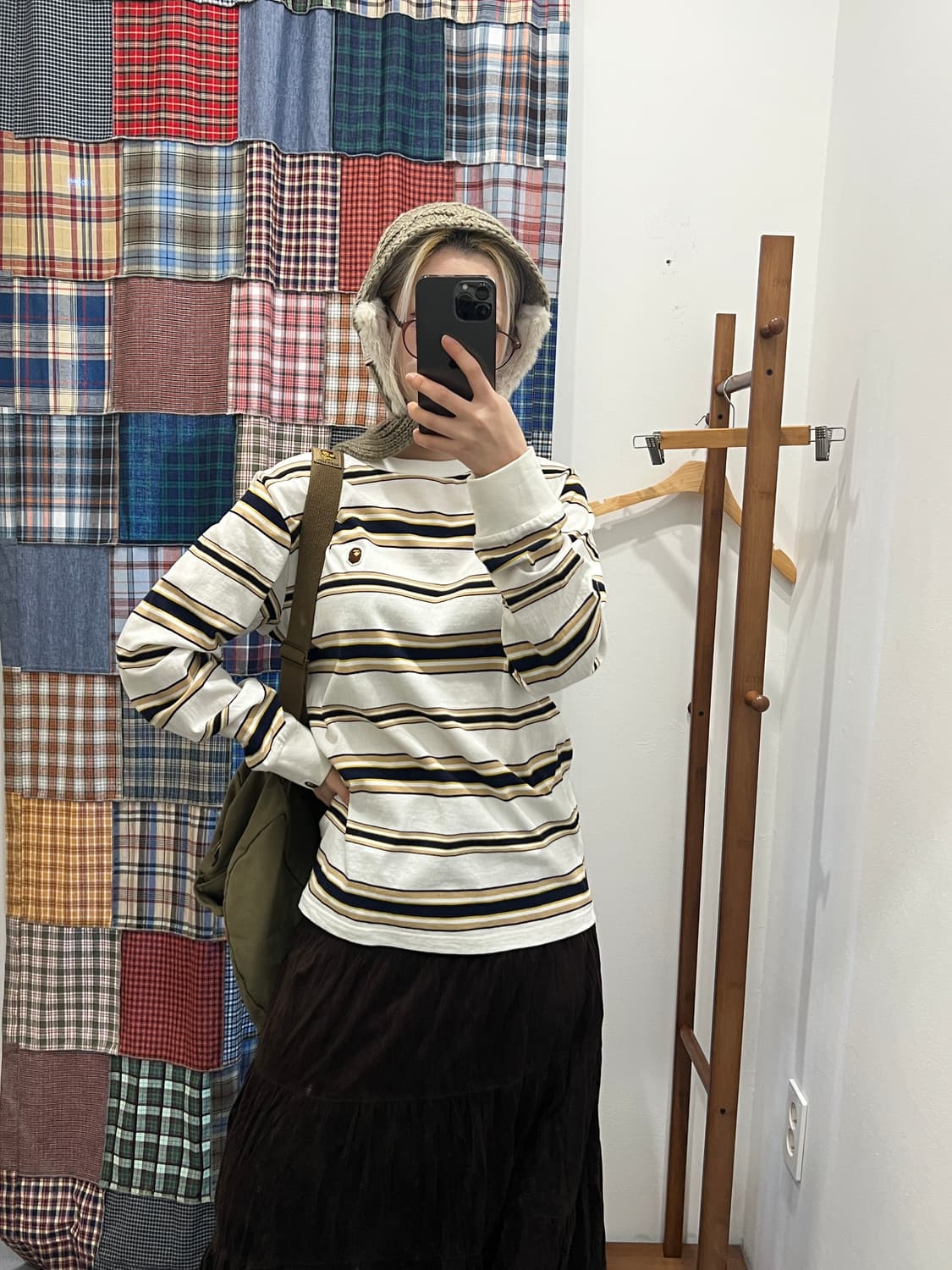 베이프 화이트 스트라이프 롱 슬리브 상품이미지1