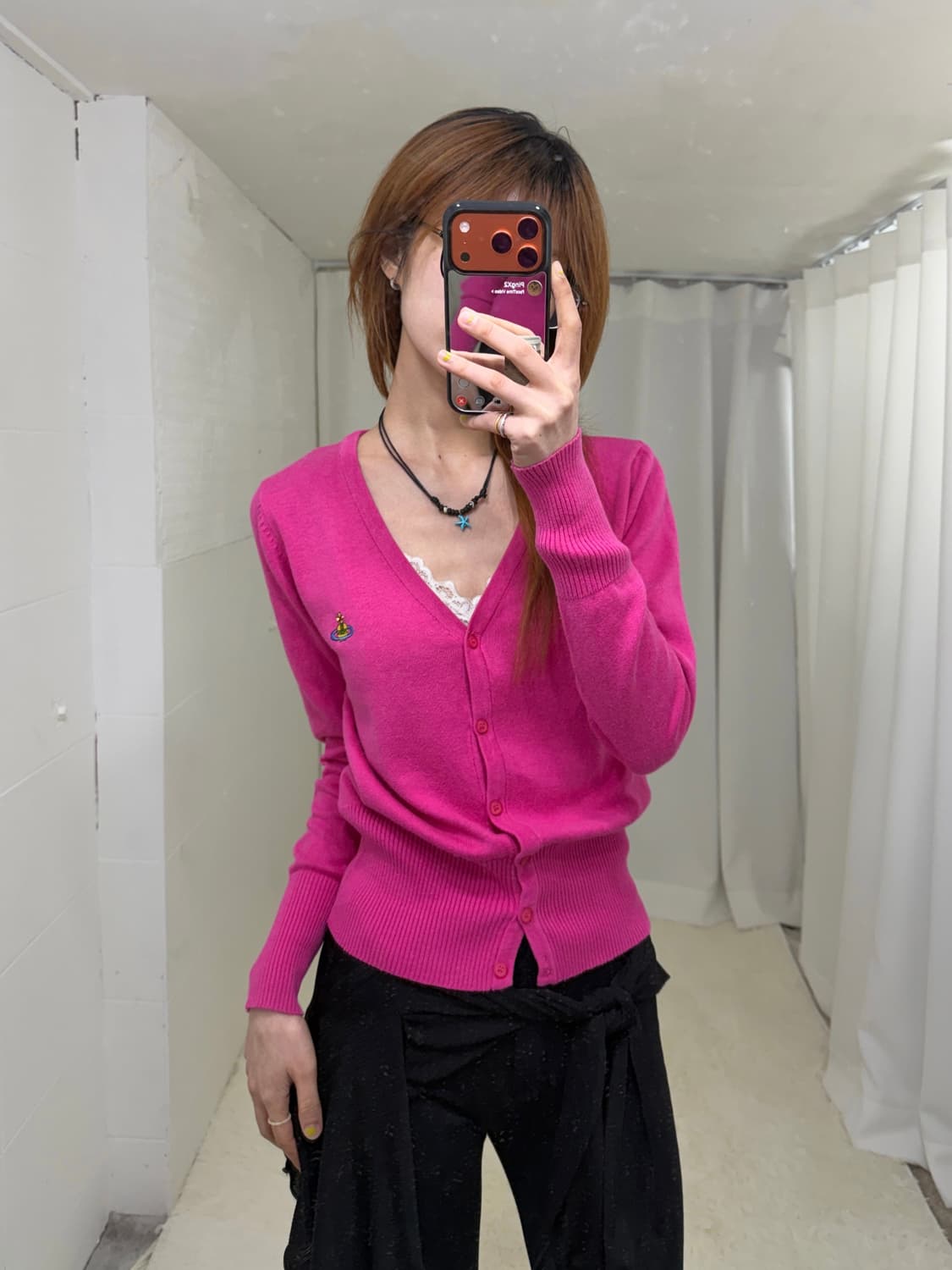 비비안웨스트우드 핑크 브이넥 가디건 상품이미지2