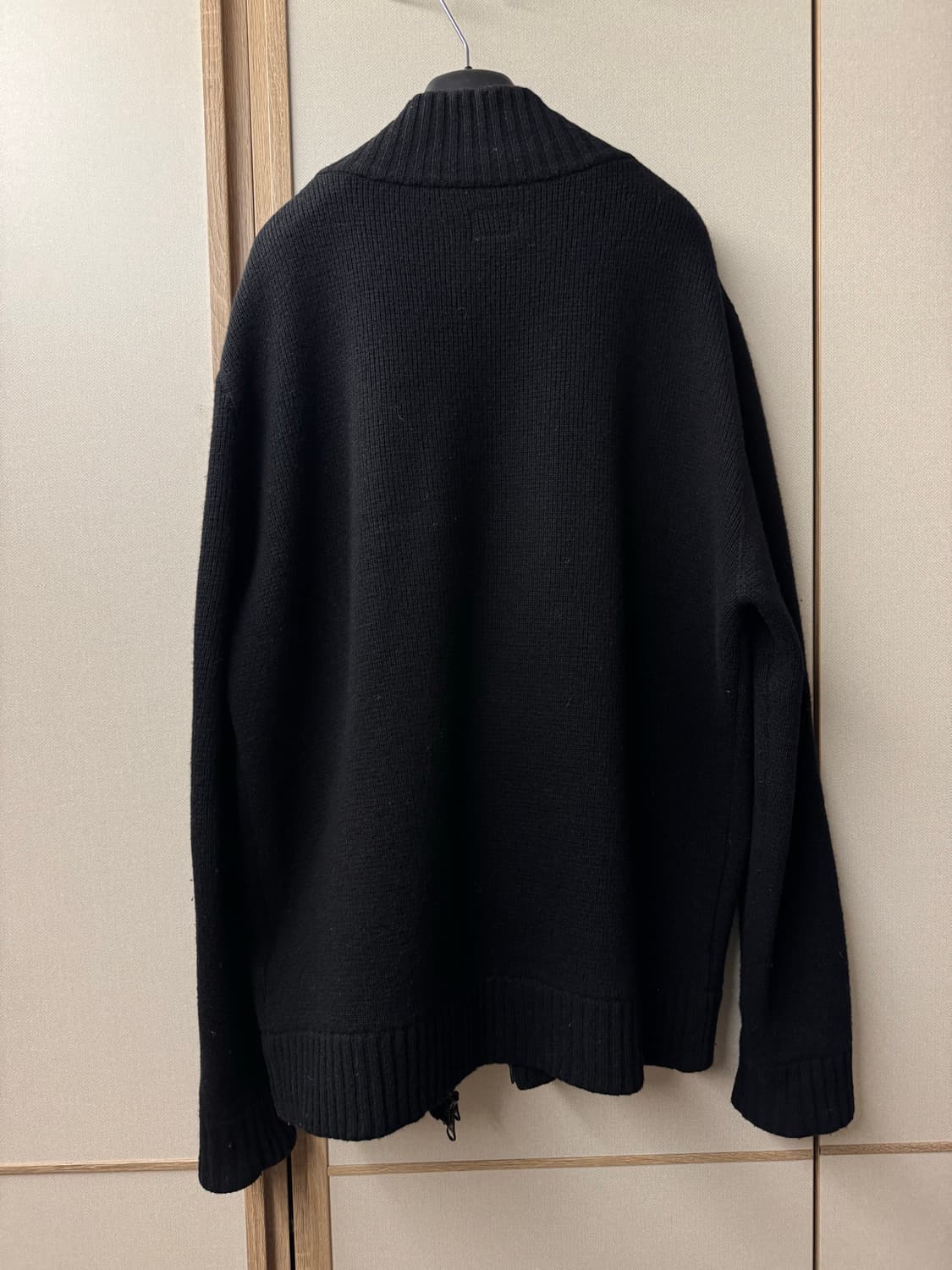 CP컴퍼니 멀티포켓 니트집업 상품이미지2