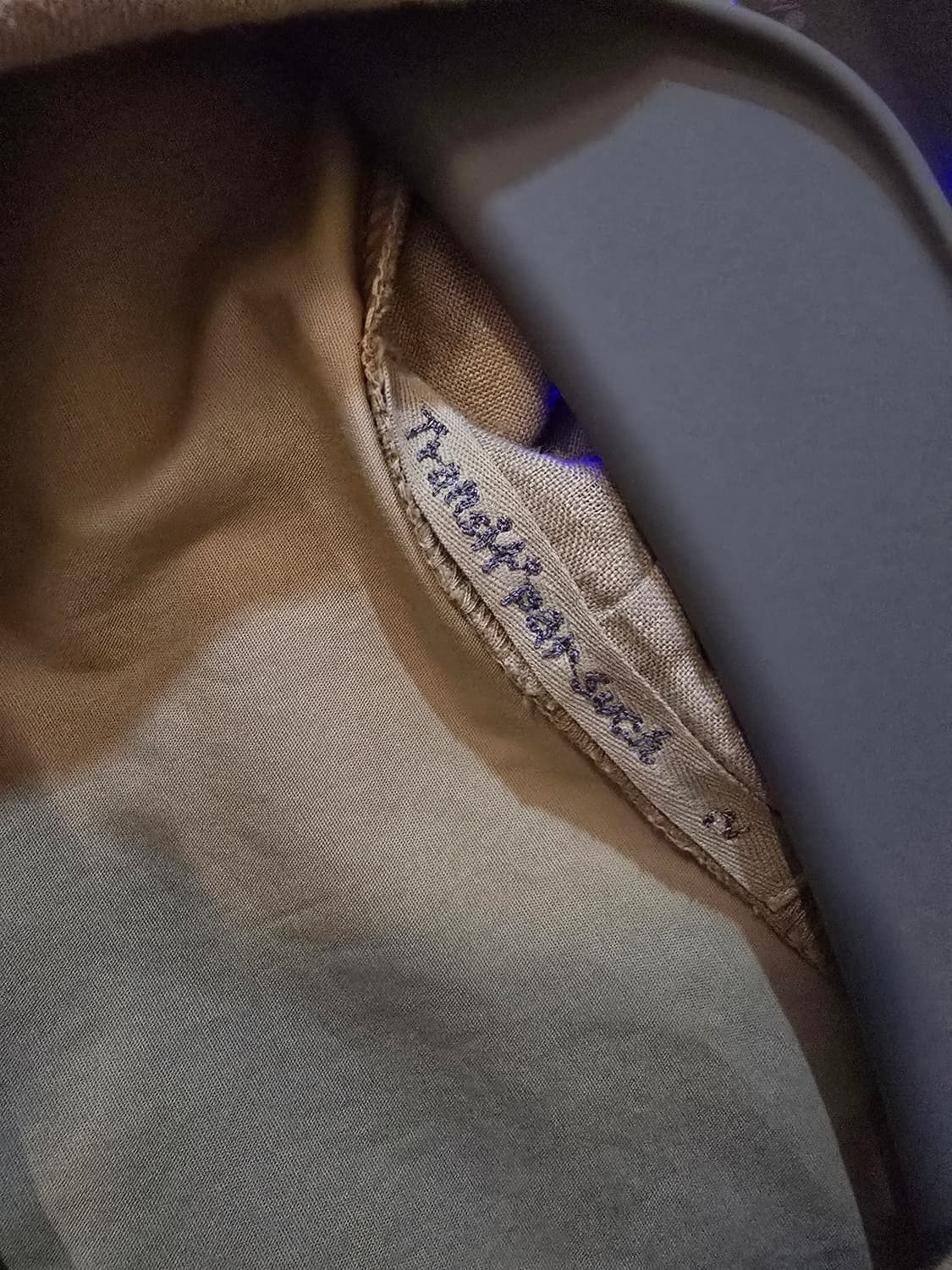 트랜짓 Transit 바라막이 42사이즈입니다. 상품이미지6