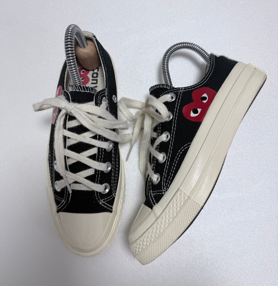 컨버스 x 꼼데가르송 플레이 척테일러 로우 블랙  상품이미지2