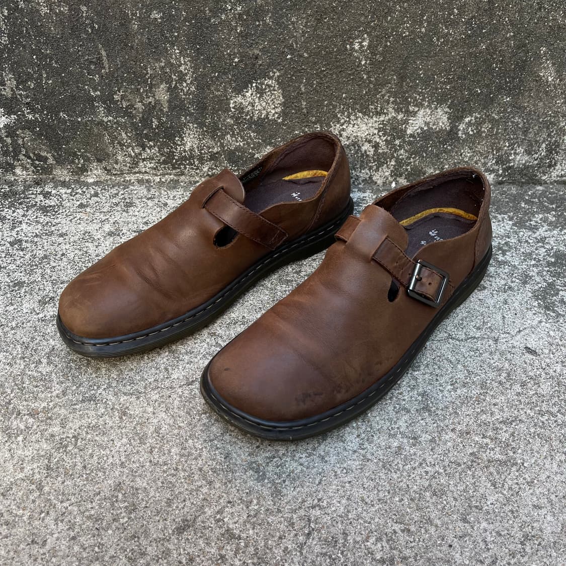 [8UK] 닥터마틴 패트리샤 III 브라운 (270~275) 상품이미지1