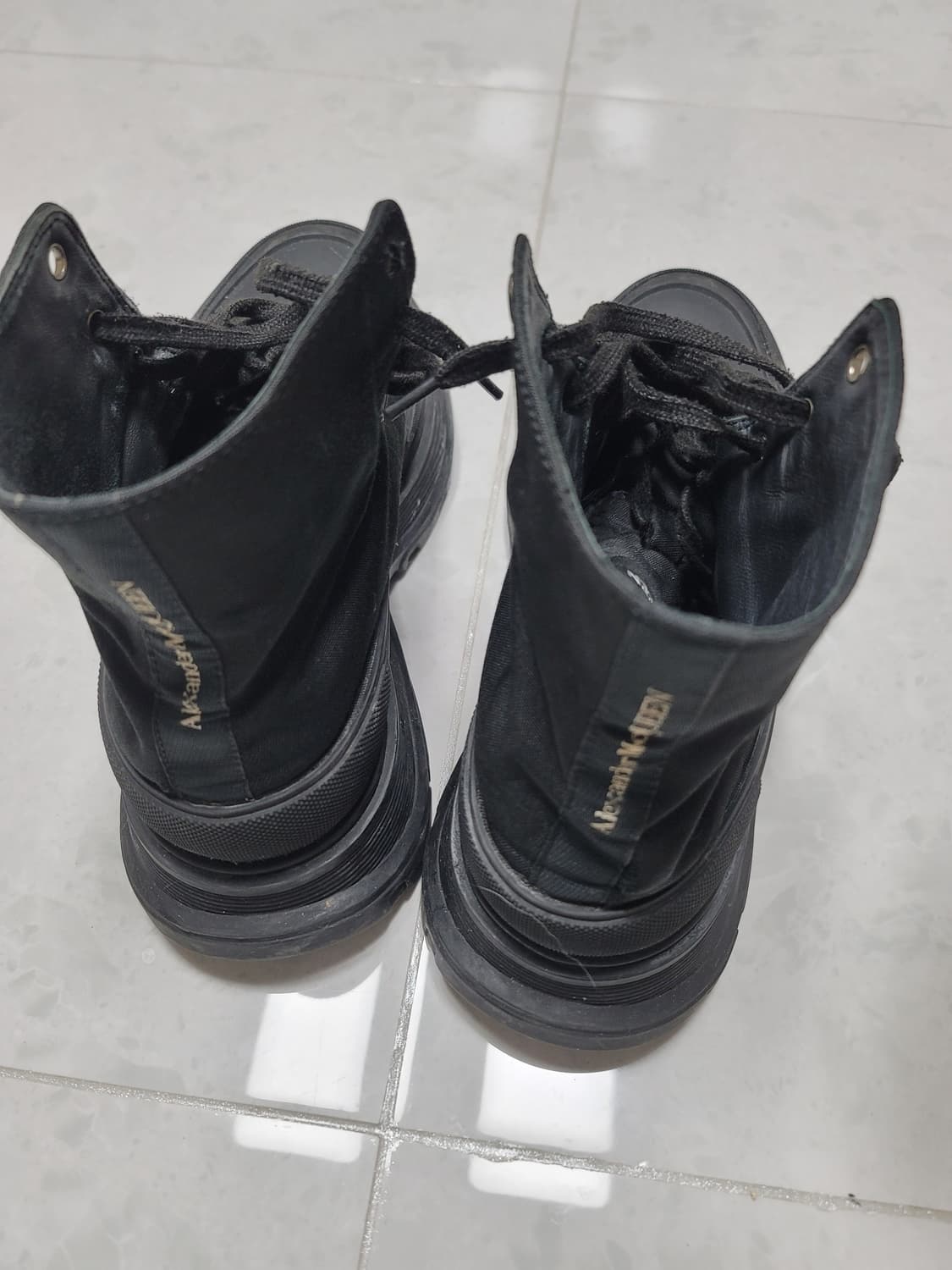 알렉산더맥퀸 트레드슬릭 하이탑 스니커즈  45표기 290 상품이미지7