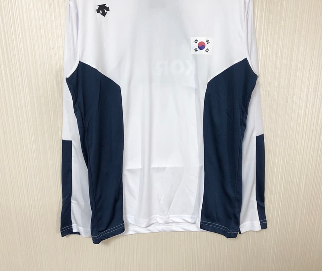 데상트국대 국대KOREA 국대트레이닝 긴팔티셔츠(흰) L(100) 상품이미지3