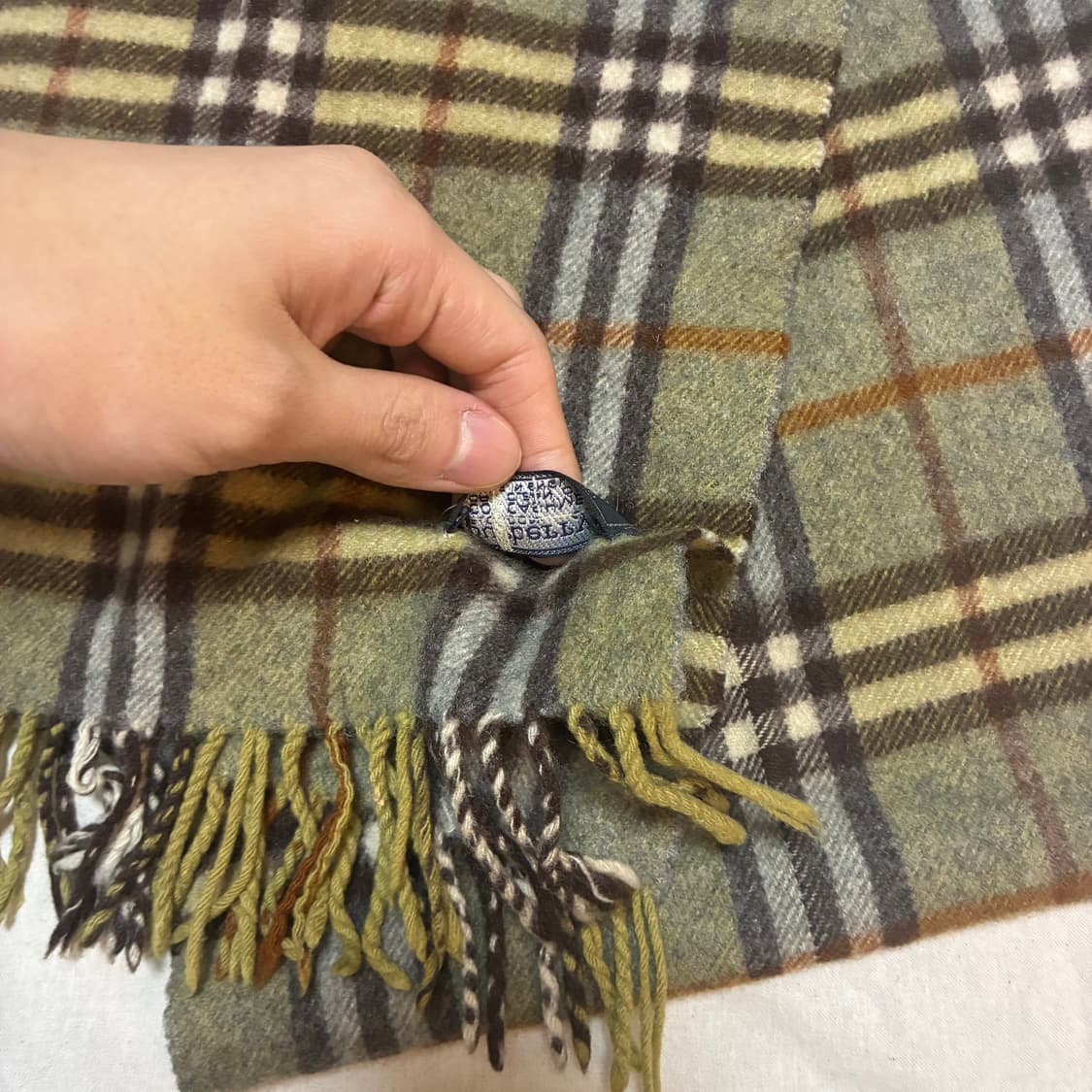 버버리 정품 캐시미어 머플러 클래식 체크 상품이미지2